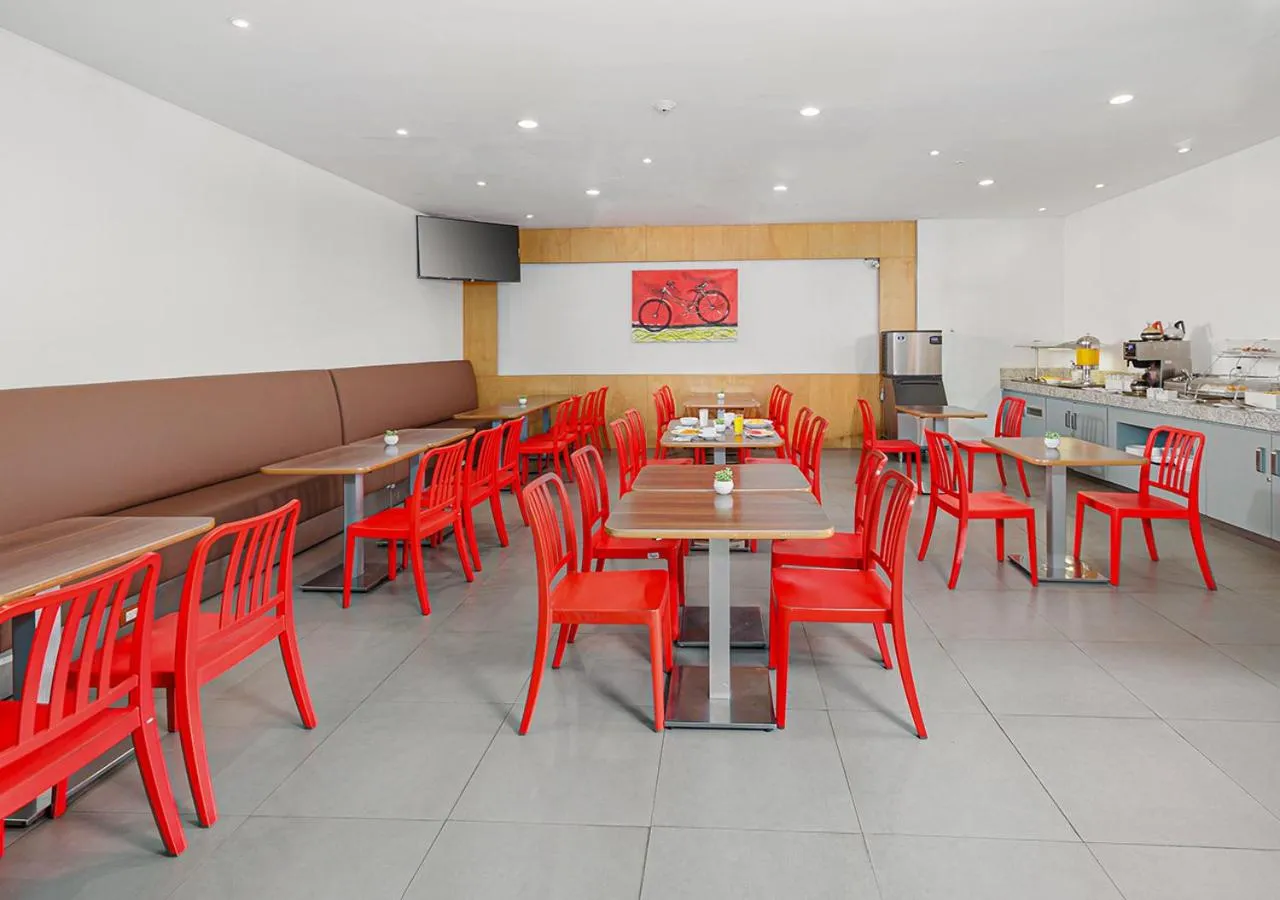 Restaurant/places to eat in Hotel México Plaza Irapuato