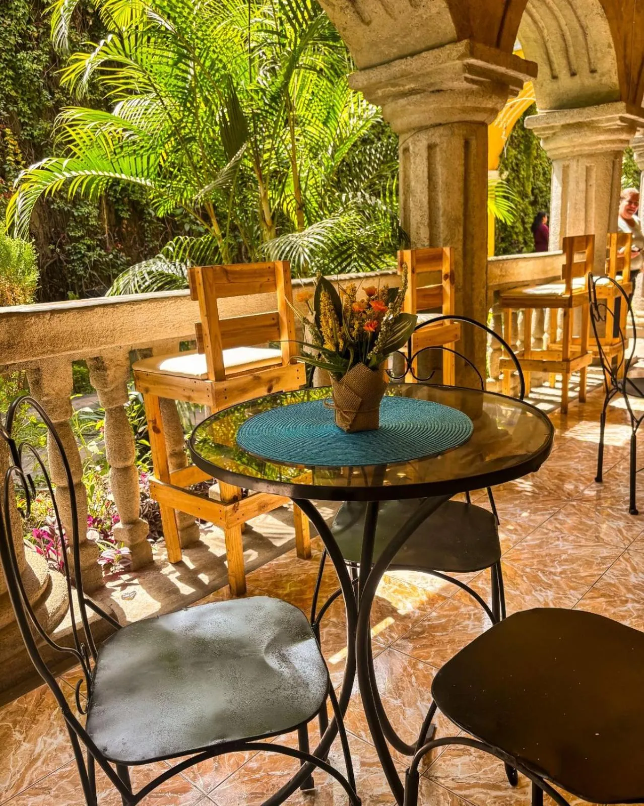 Restaurant/places to eat in Ciudad Vieja Bed & Breakfast Hotel Casa del Turista