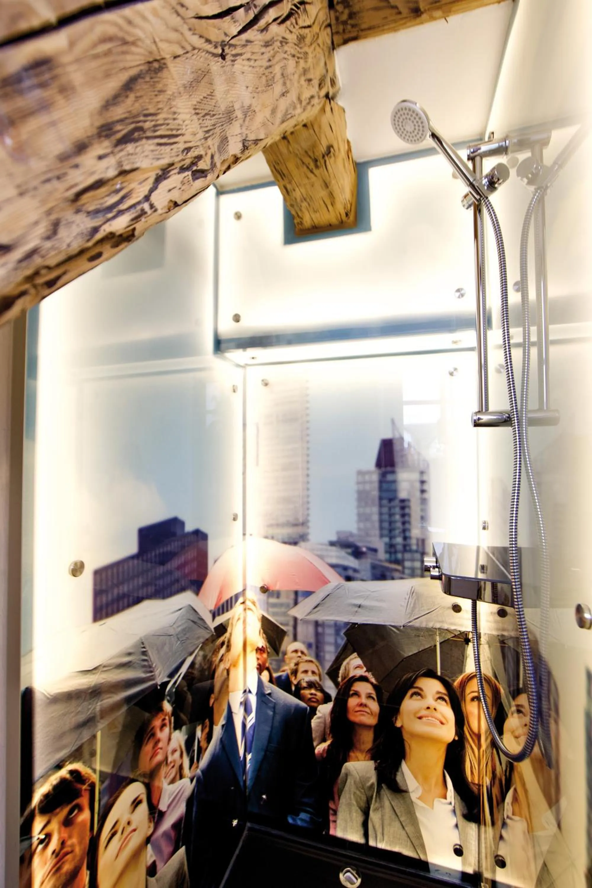 Shower in Zinsers Appartements im Flämmle