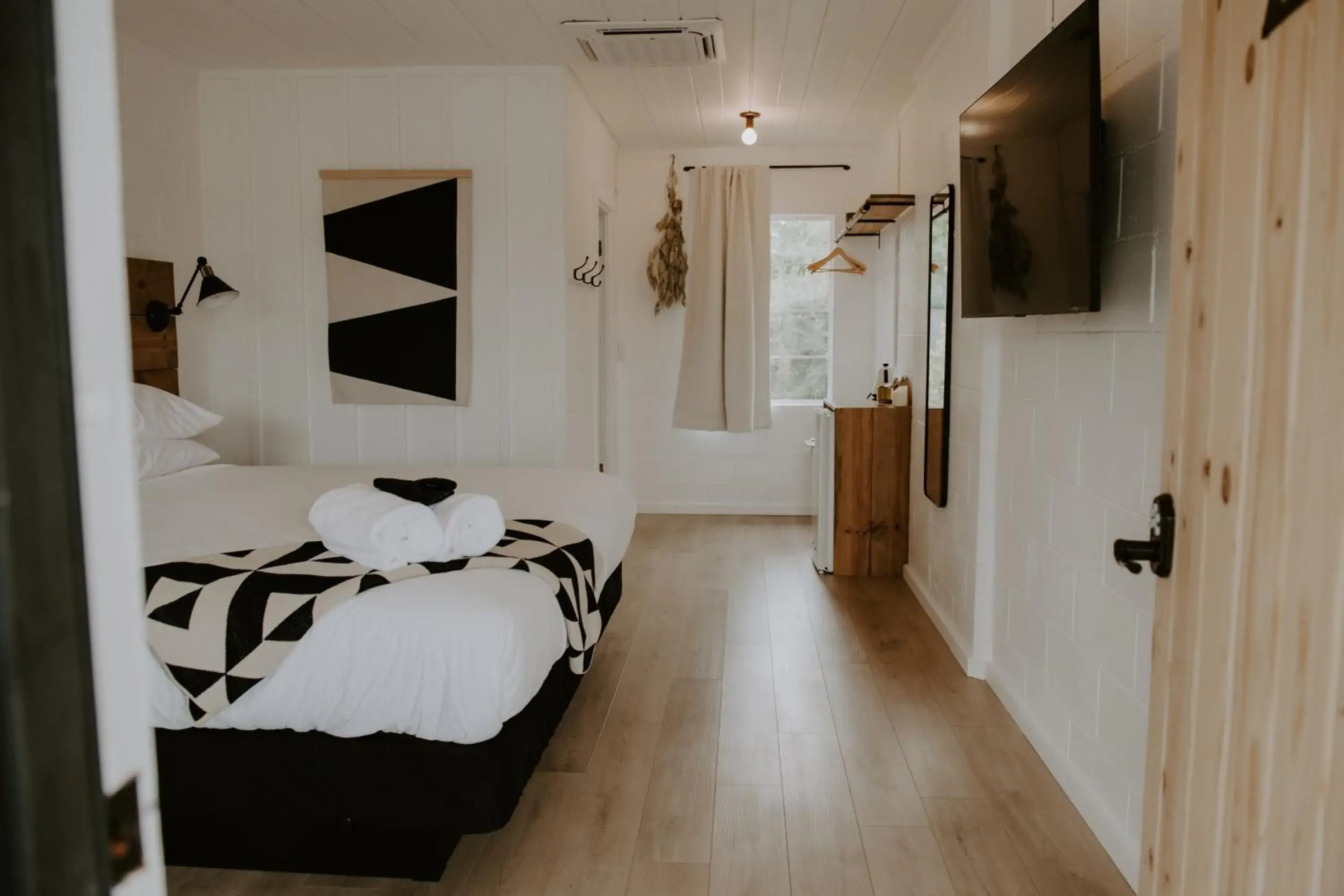 Triangle Motel Triangle Motel