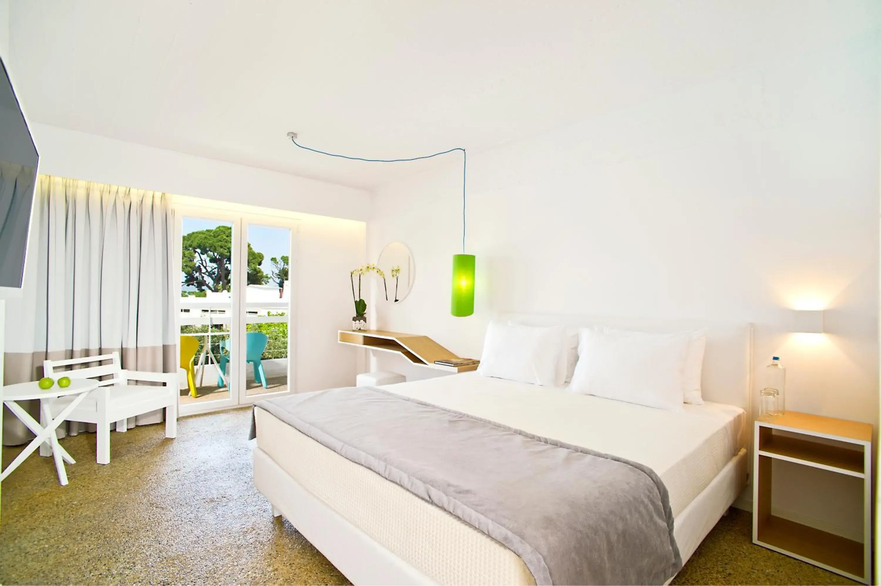 Bedroom in Marathon Beach Resort Bedroom in Marathon Beach Resort