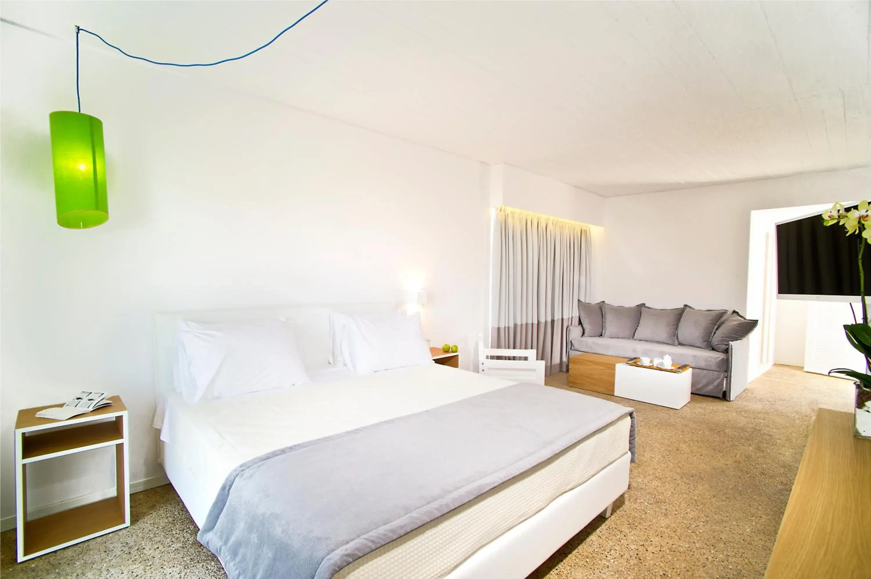 Photo of the whole room in Marathon Beach Resort Photo of the whole room in Marathon Beach Resort