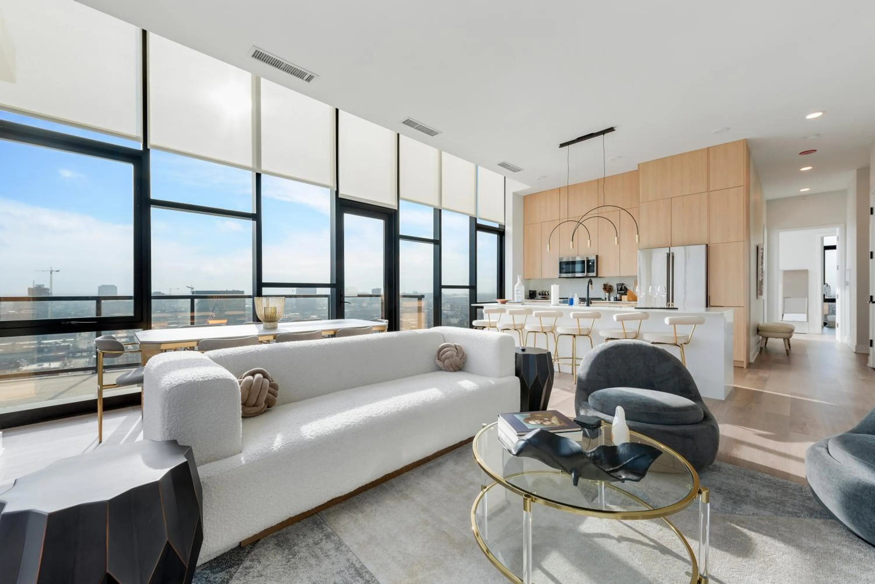 Balcony/Terrace in Avenir West Loop Penthouses with Iconic City Views