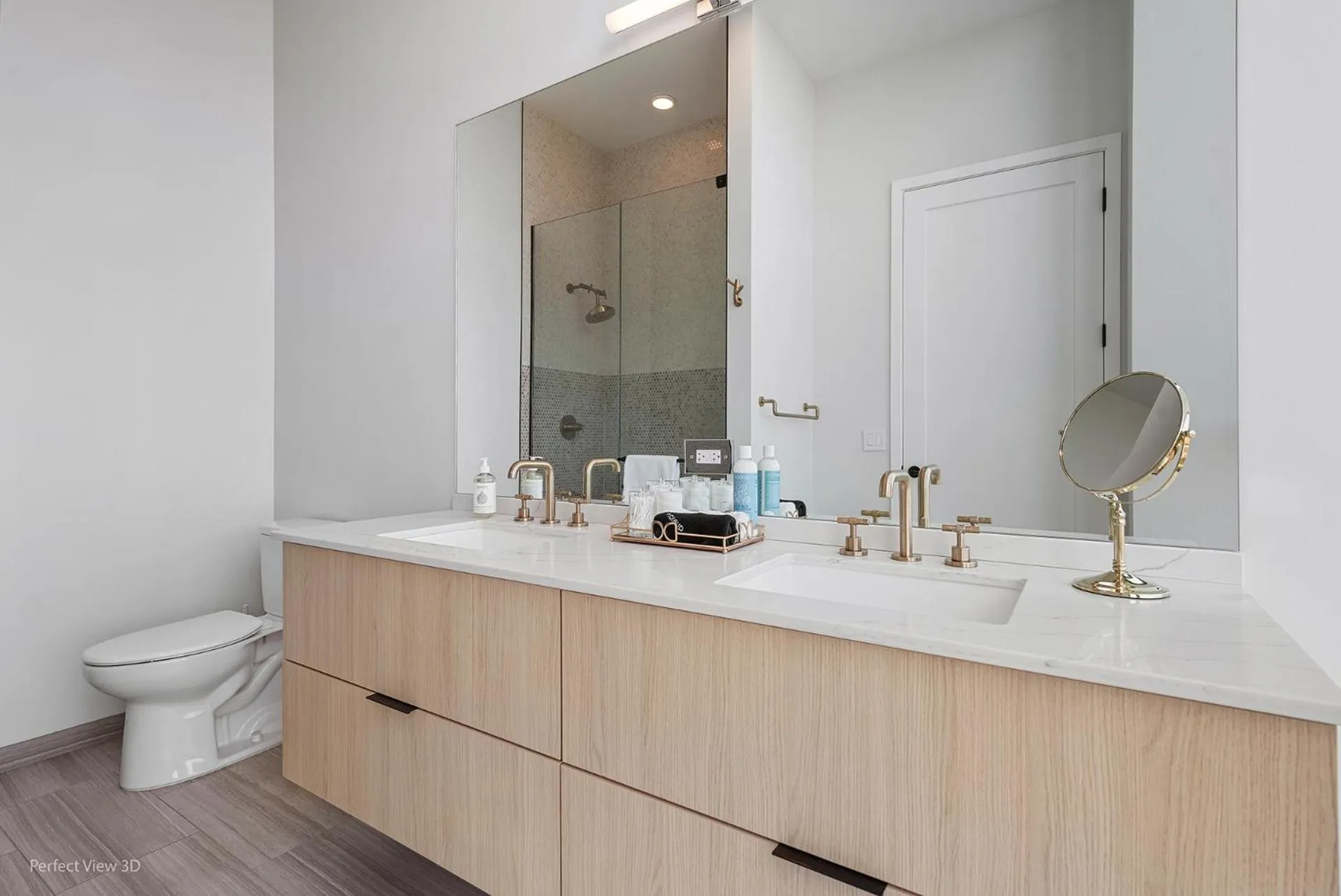 Bathroom in Avenir West Loop Penthouses with Iconic City Views
