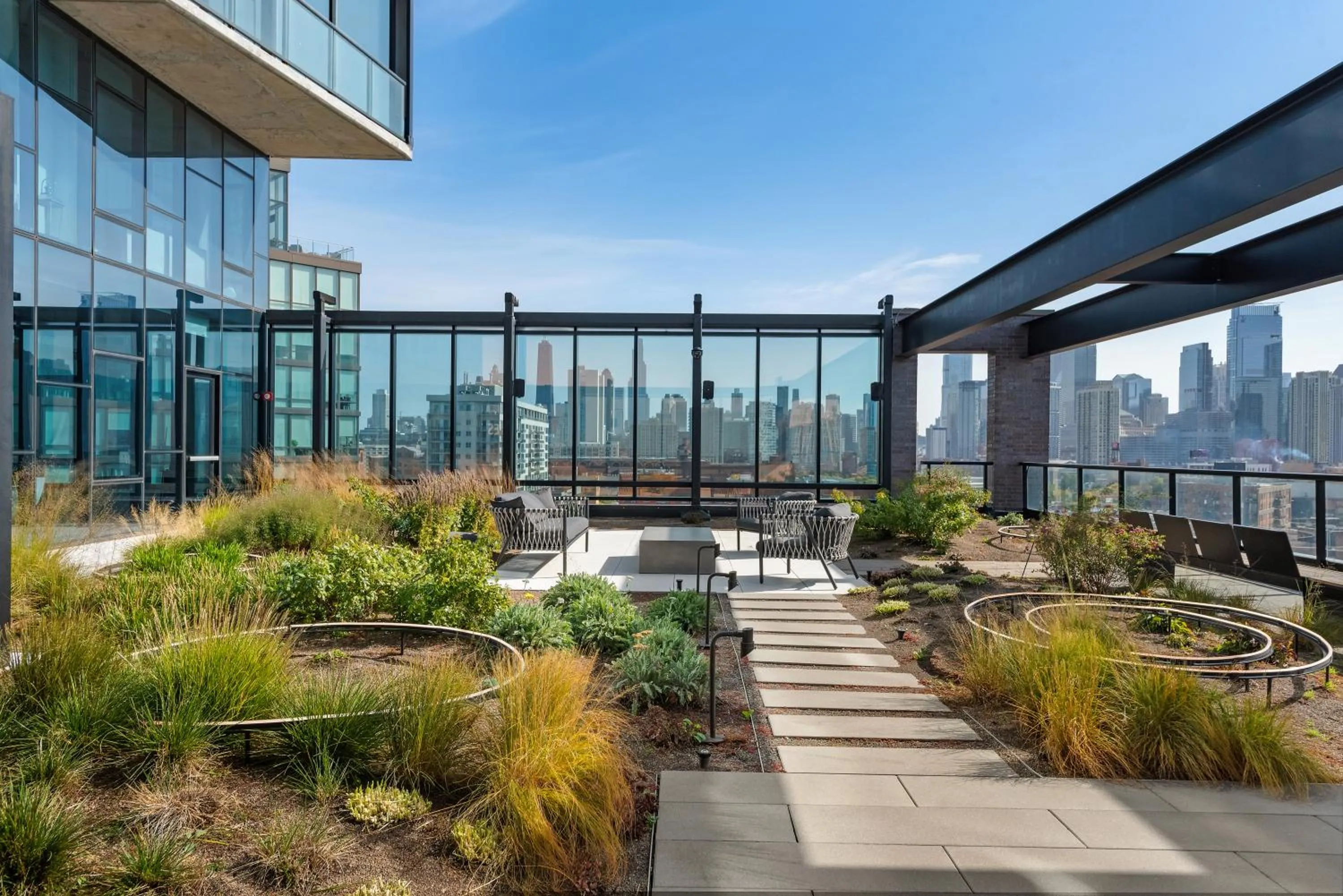 Property building in Avenir West Loop Penthouses with Iconic City Views
