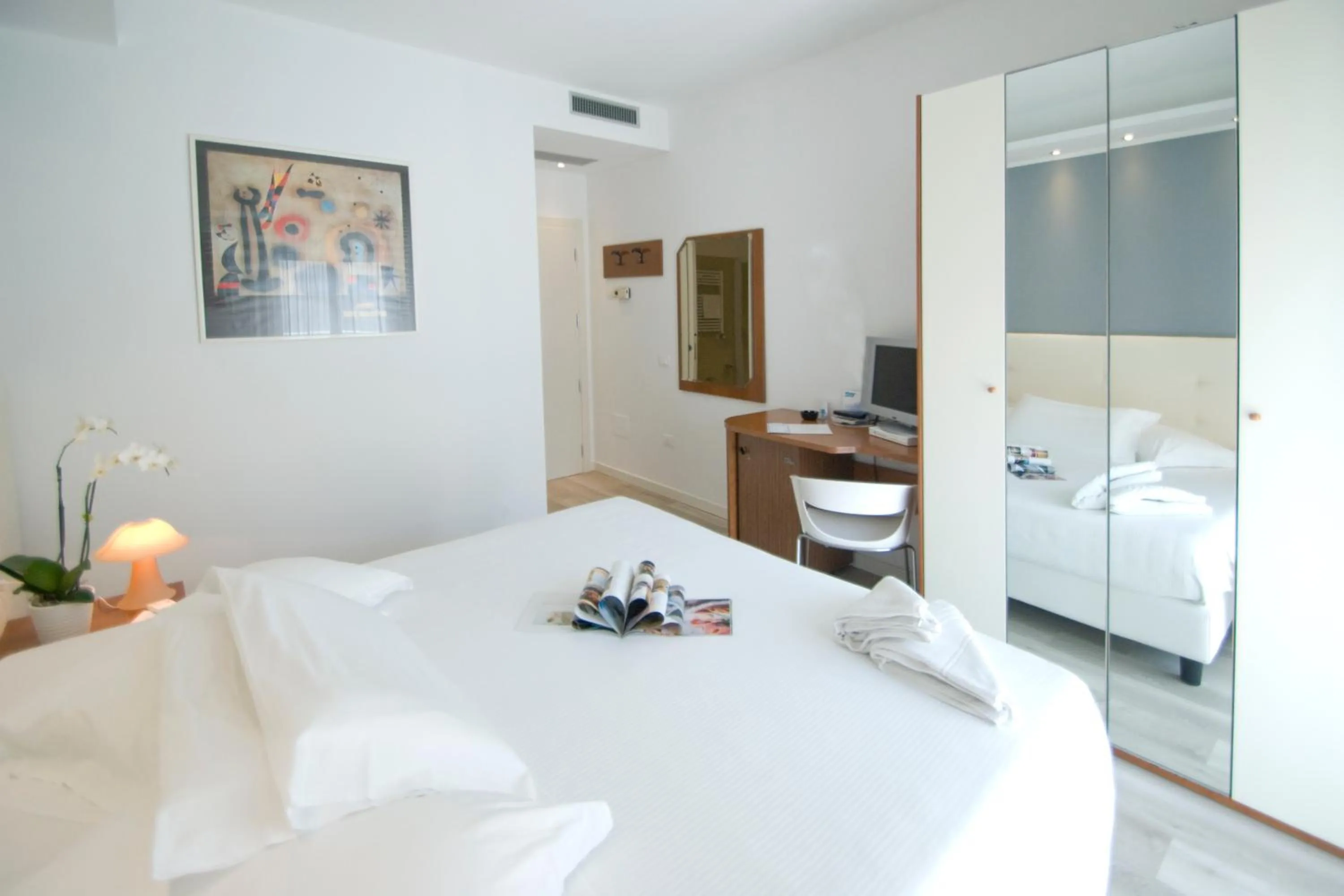 Bedroom, Bed in Hotel Sorriso