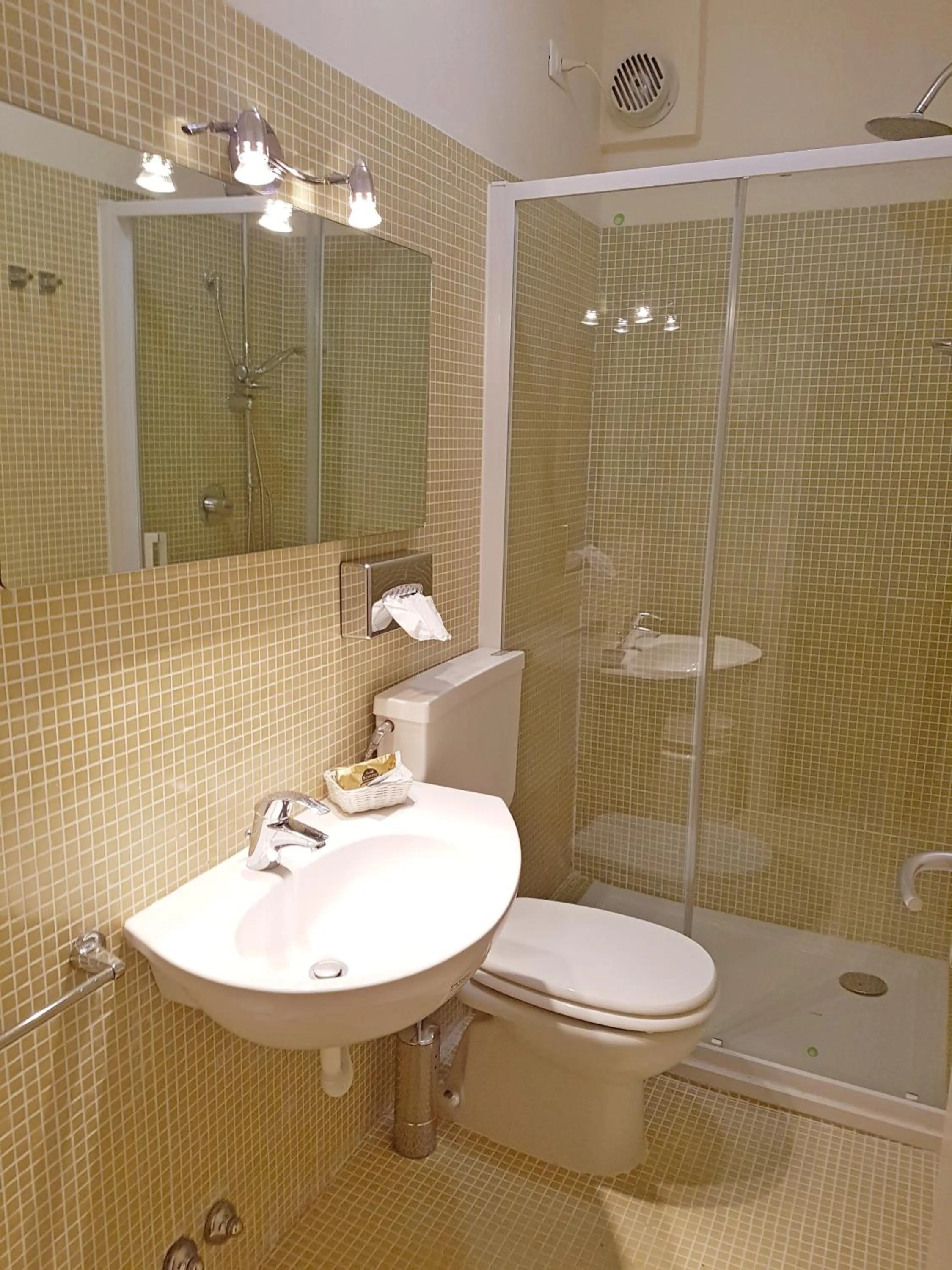 Bathroom in Hotel Sorriso