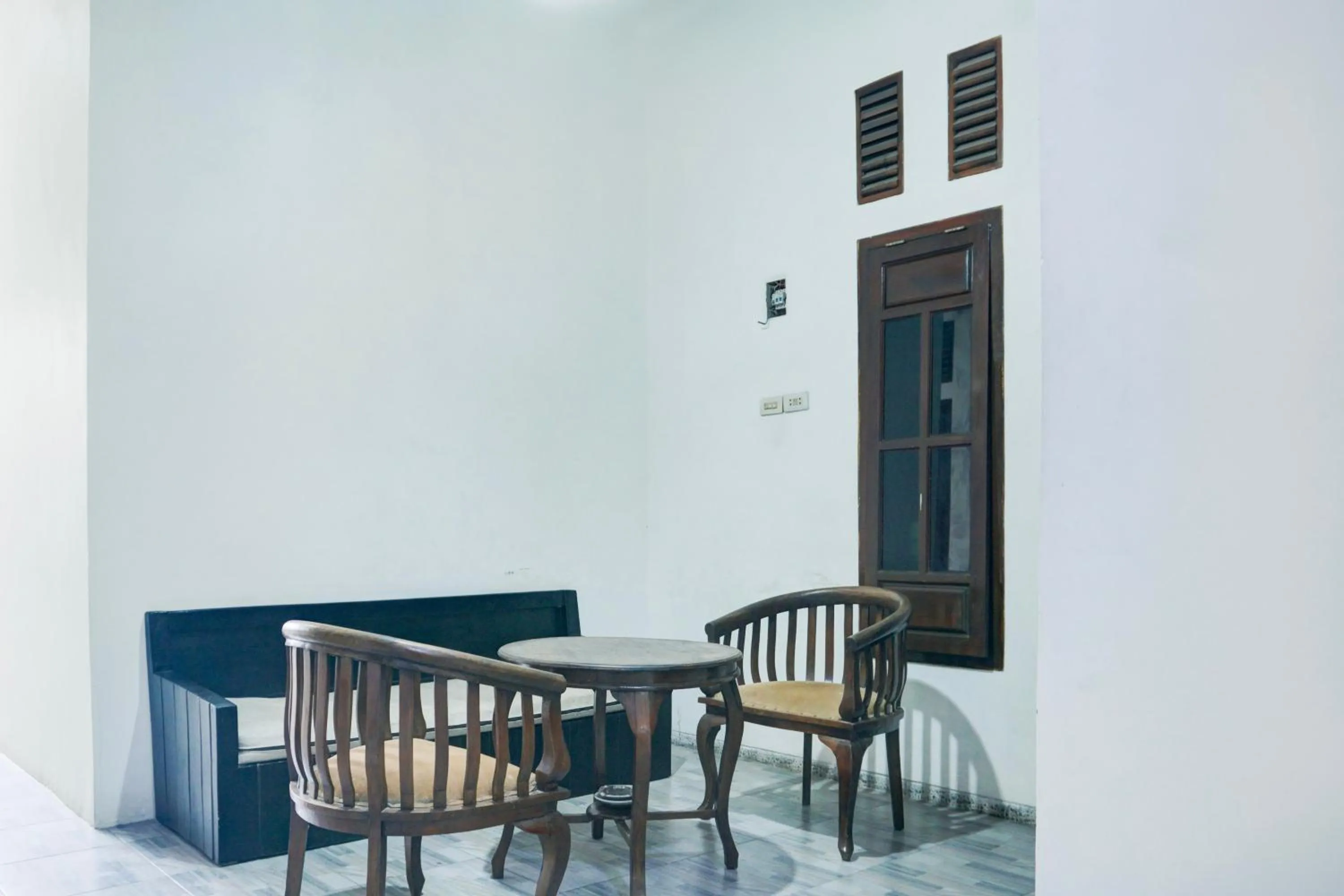 Lobby or reception in OYO 94375 Kanajiwa Guesthouse 2