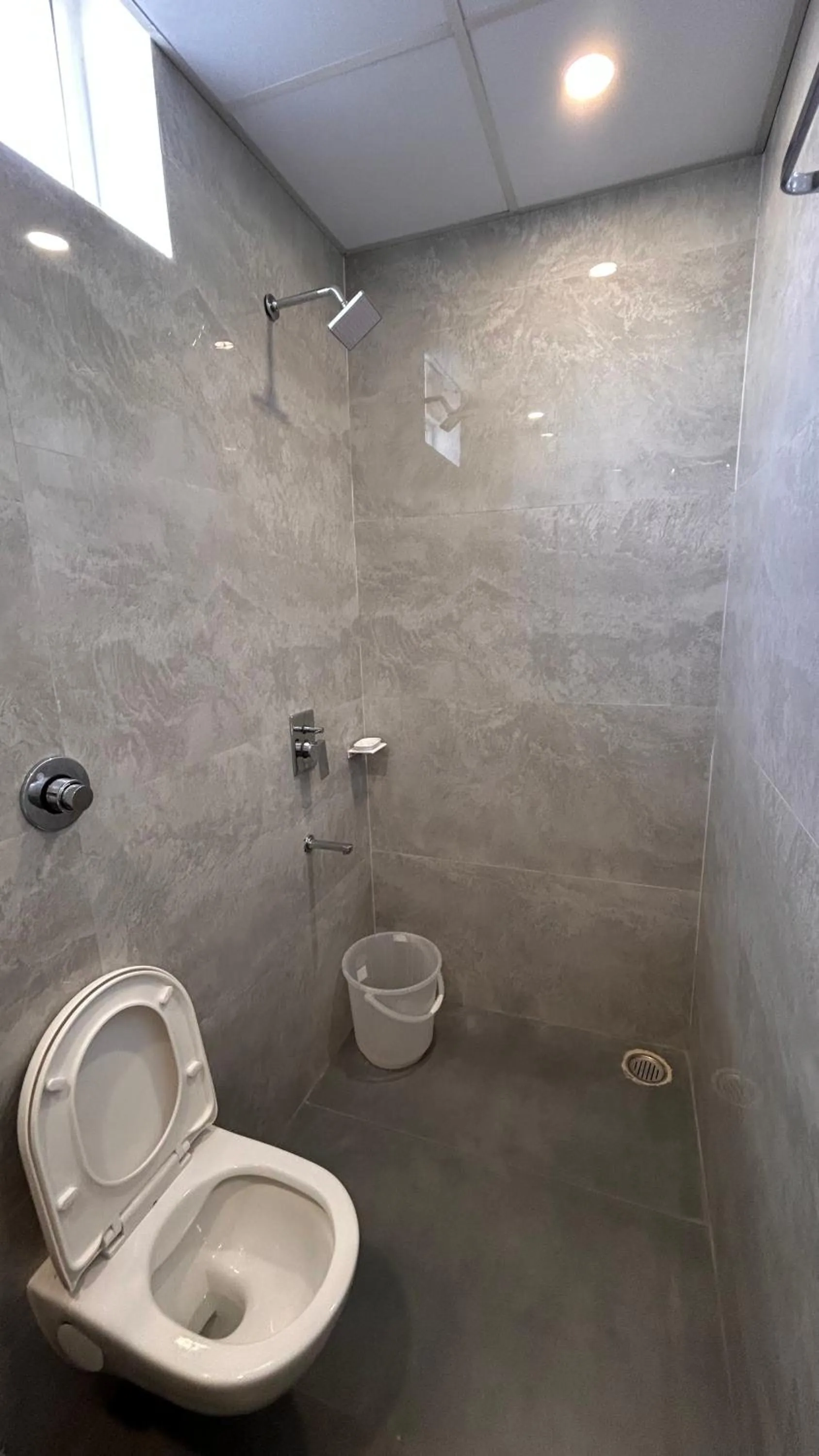 Shower in Seasons Stay