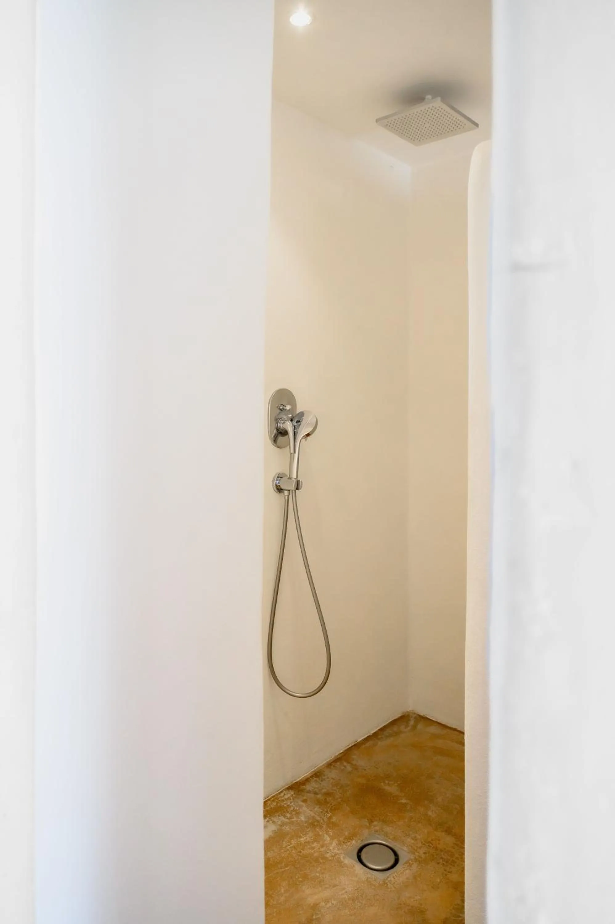Shower in Lodge Sainte Helene Adult only
