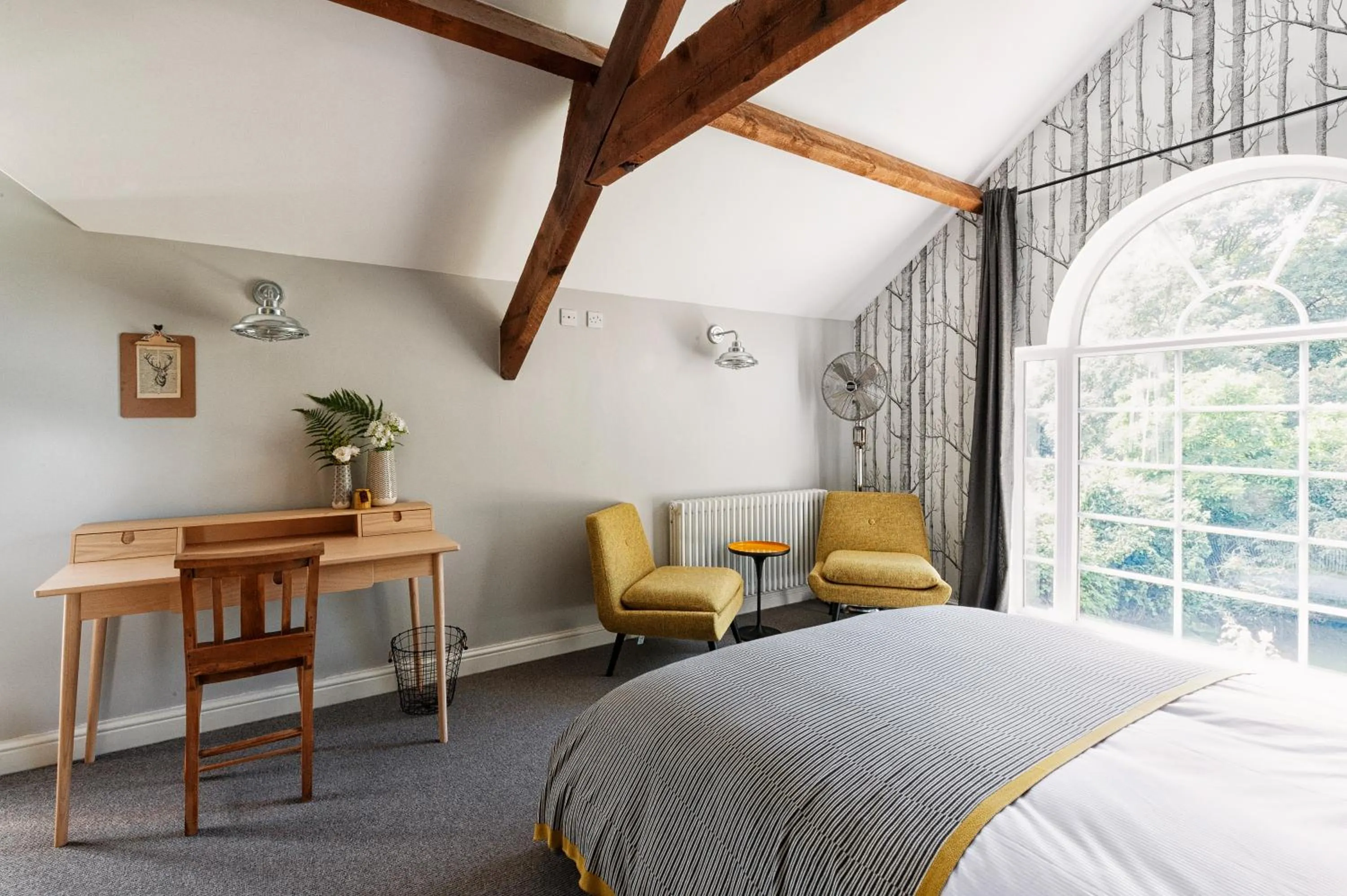 Bedroom, Bed in The Coach House