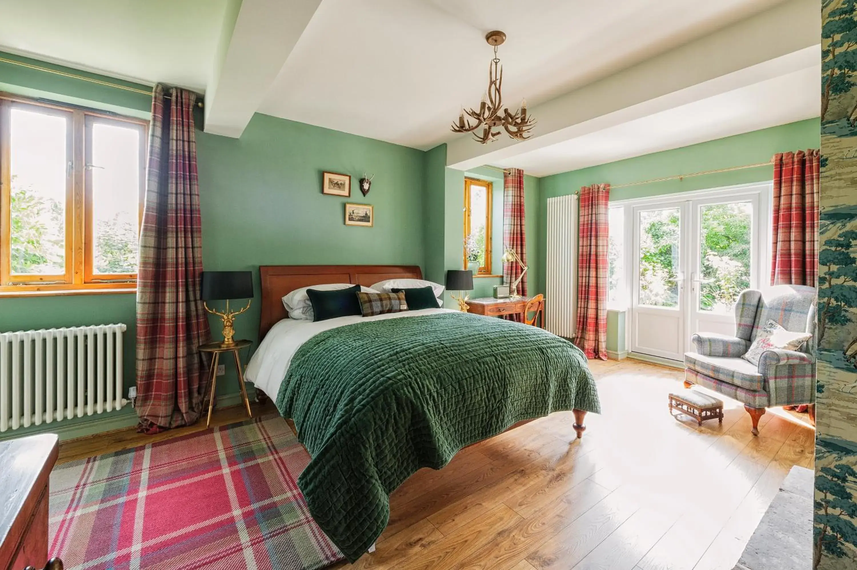 Deluxe Double Room in The Coach House Deluxe Double Room in The Coach House