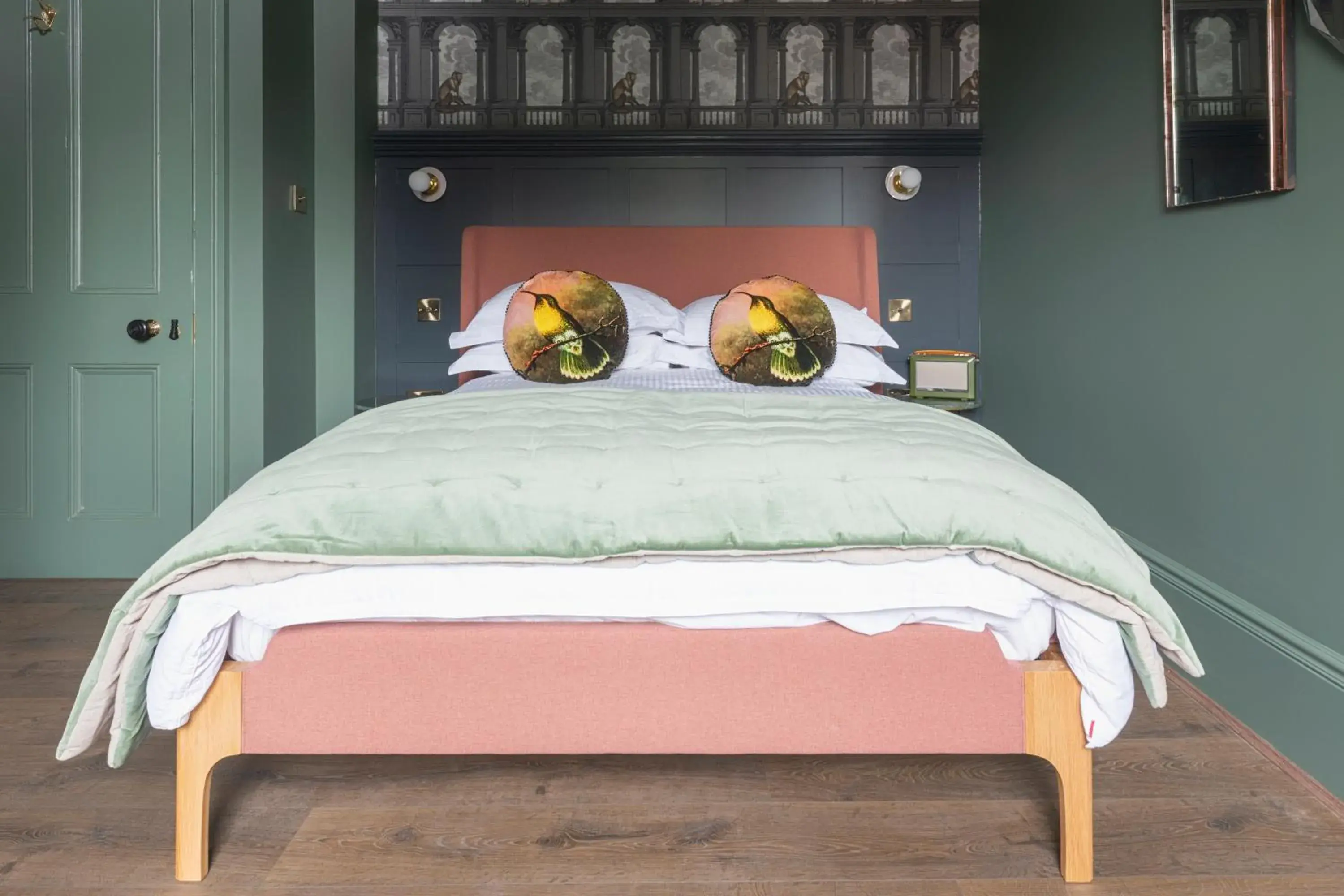 Double Room in The Coach House Double Room in The Coach House