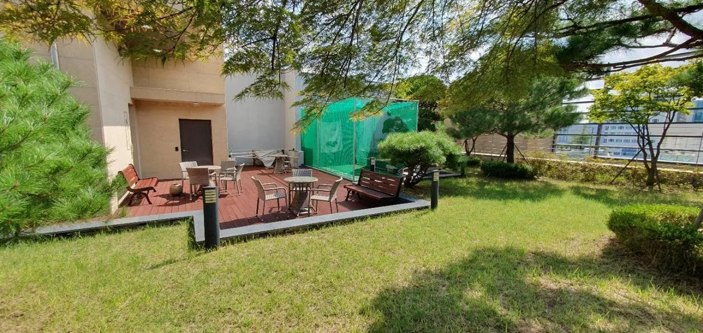 Property building in Pangyo Business & Tourist Hotel KYND