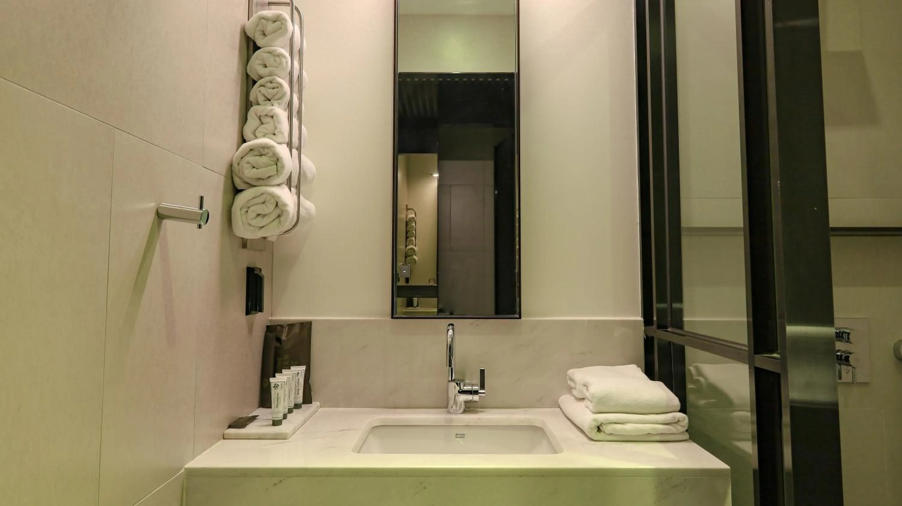 Pangyo Business & Tourist Hotel KYND