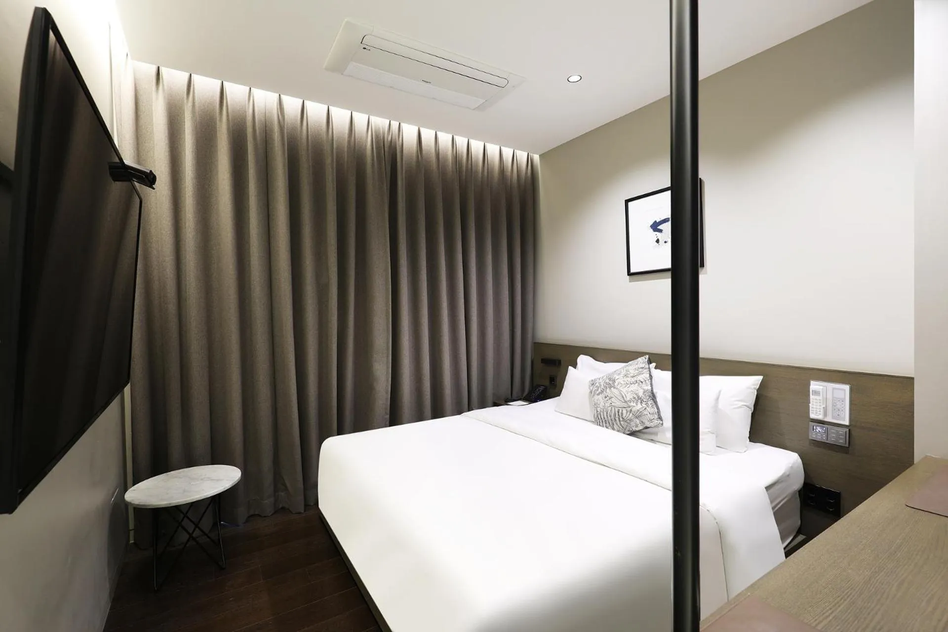Bed in Pangyo Business & Tourist Hotel KYND