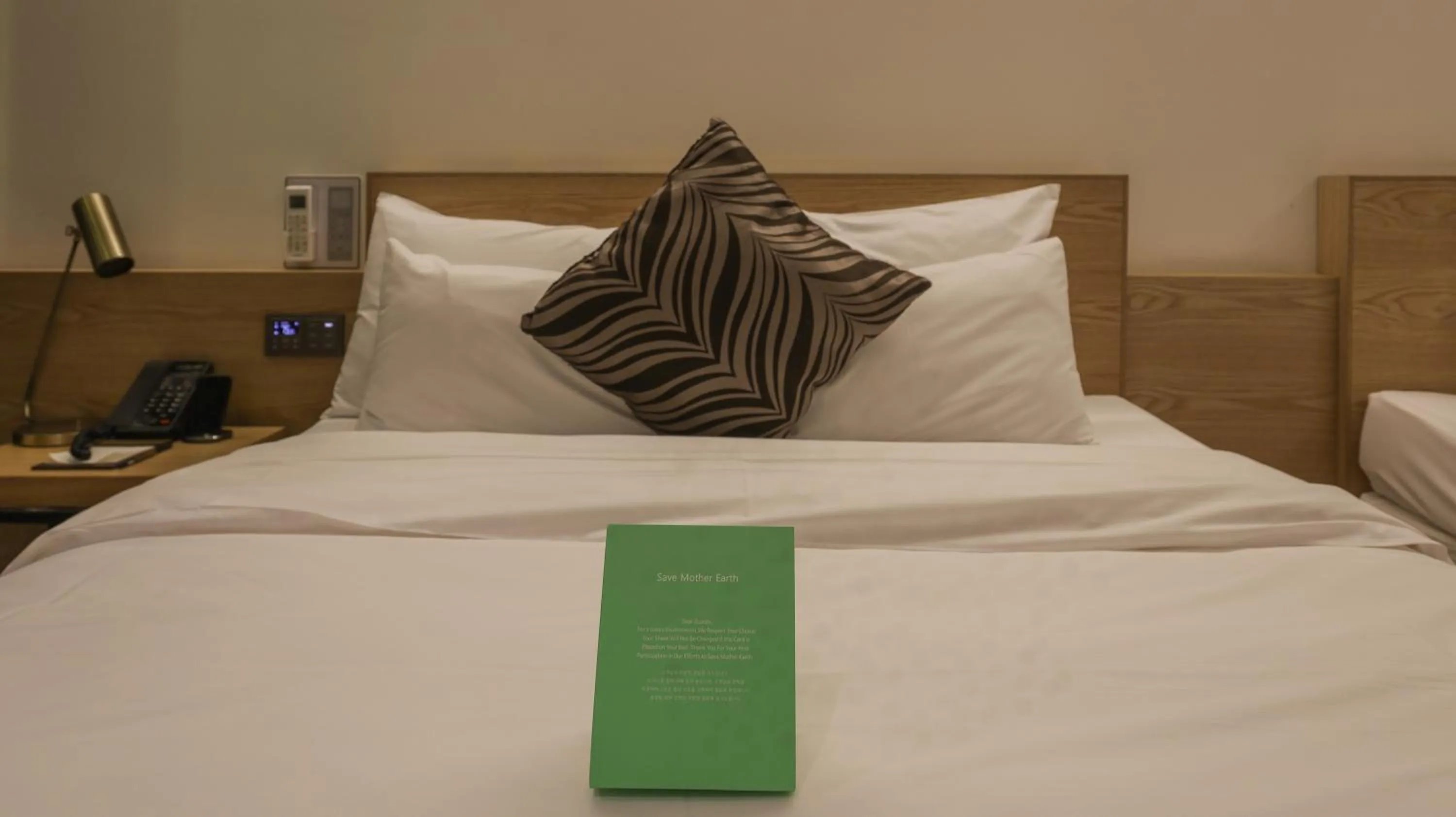 Bed in Pangyo Business & Tourist Hotel KYND