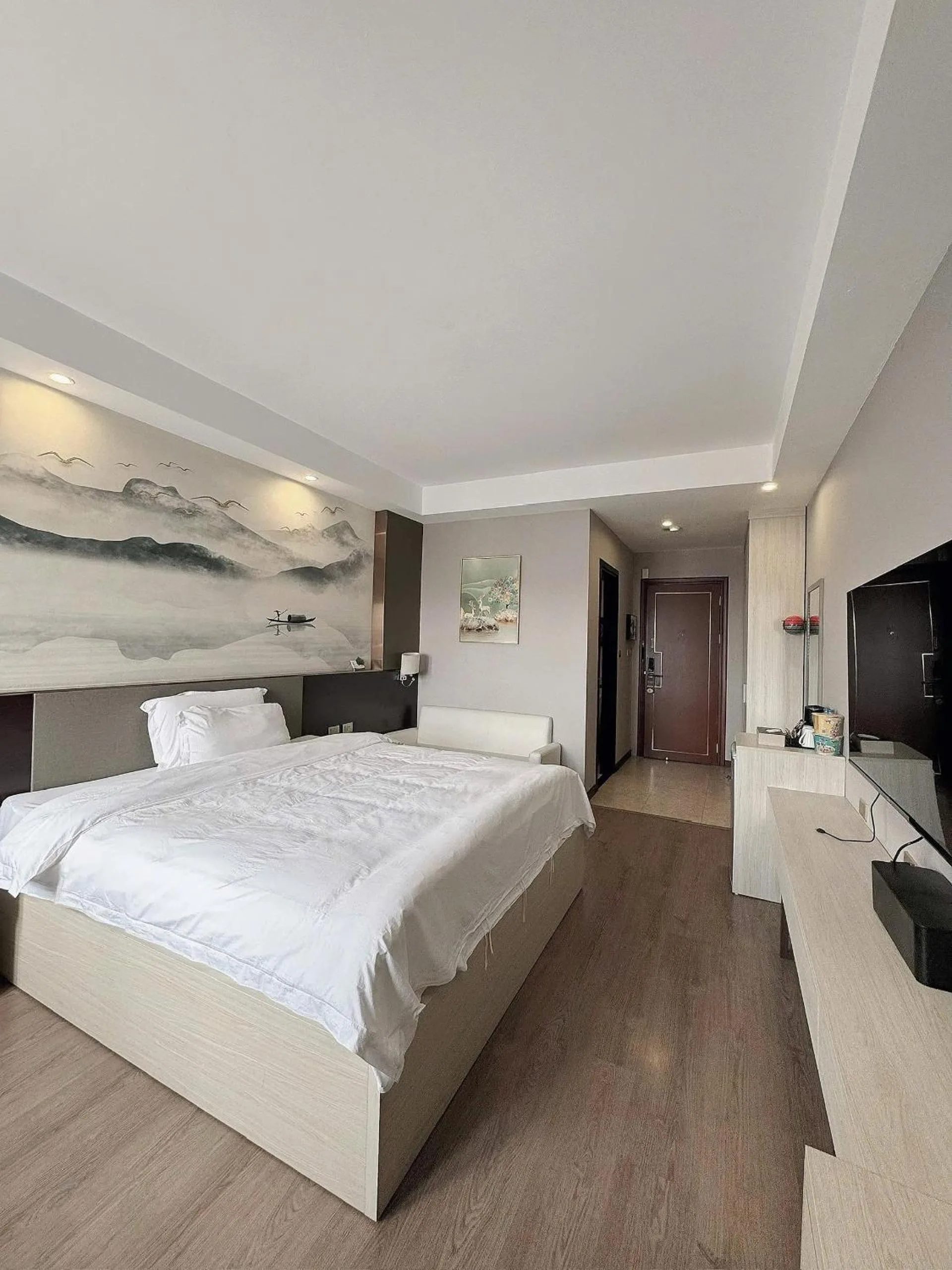 Photo of the whole room, Bed in 东都明月酒店Dong Do Minh Nguyet