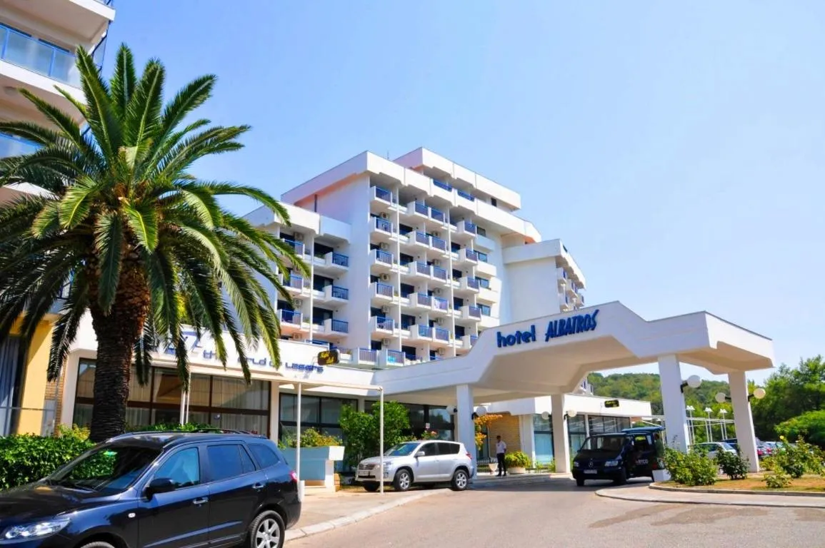 CORPUS A - Hotel Albatros