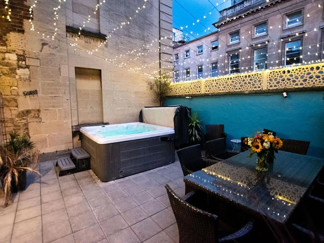 Patio in Harington's Apartments - Trim Street, Hot tub