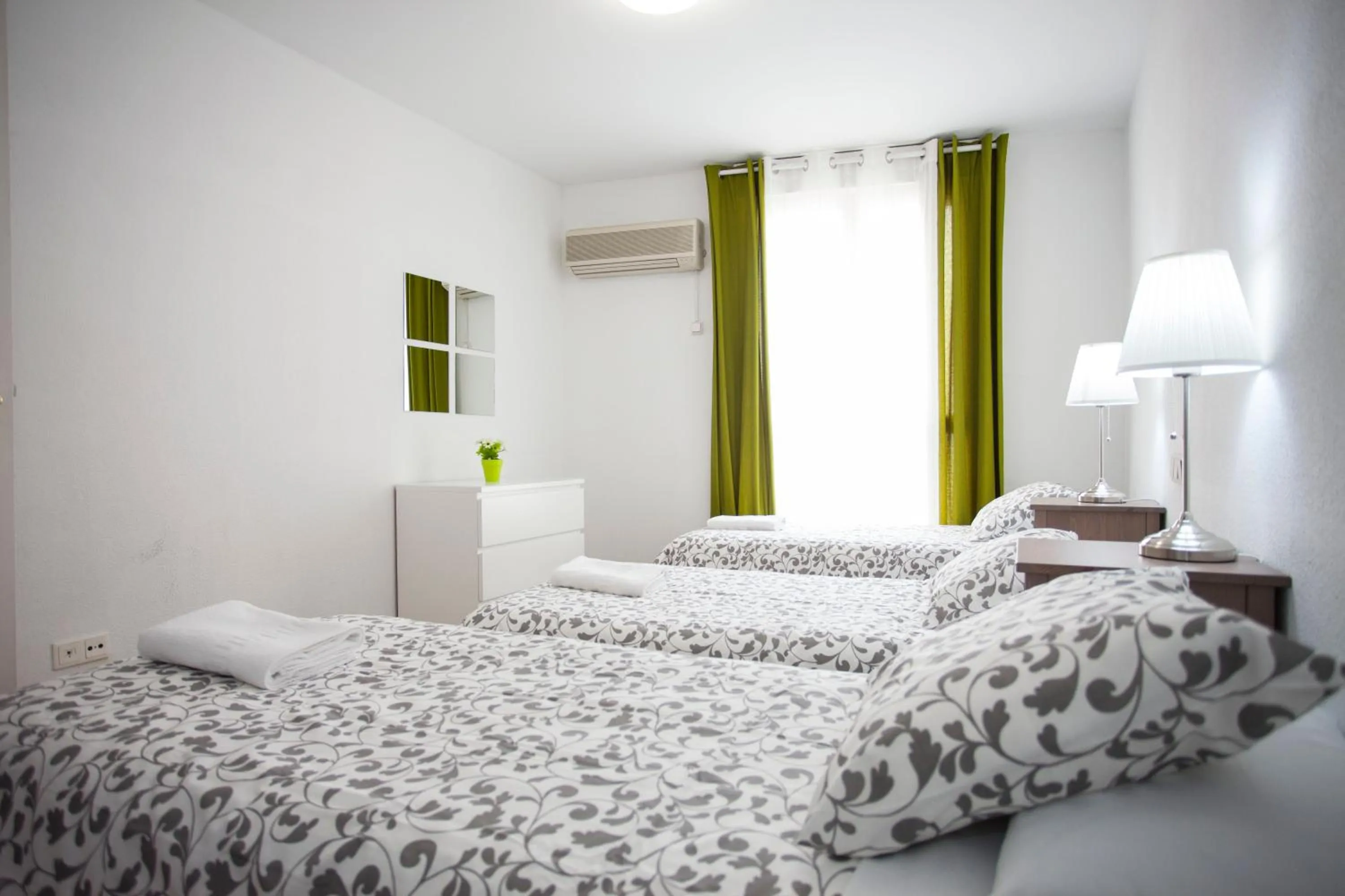 Bedroom, Bed in Fuencarral Apartments