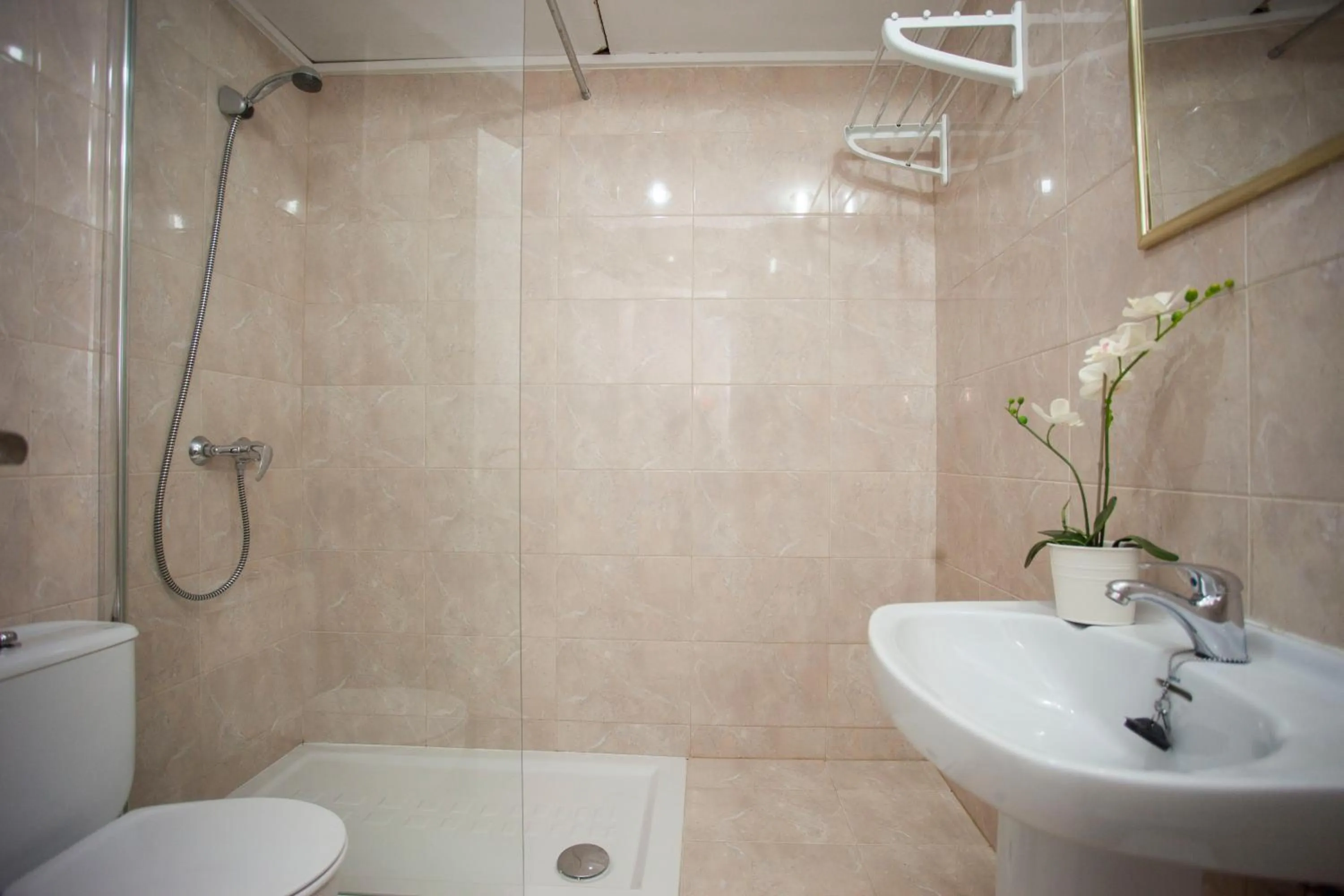 Bathroom in Fuencarral Apartments
