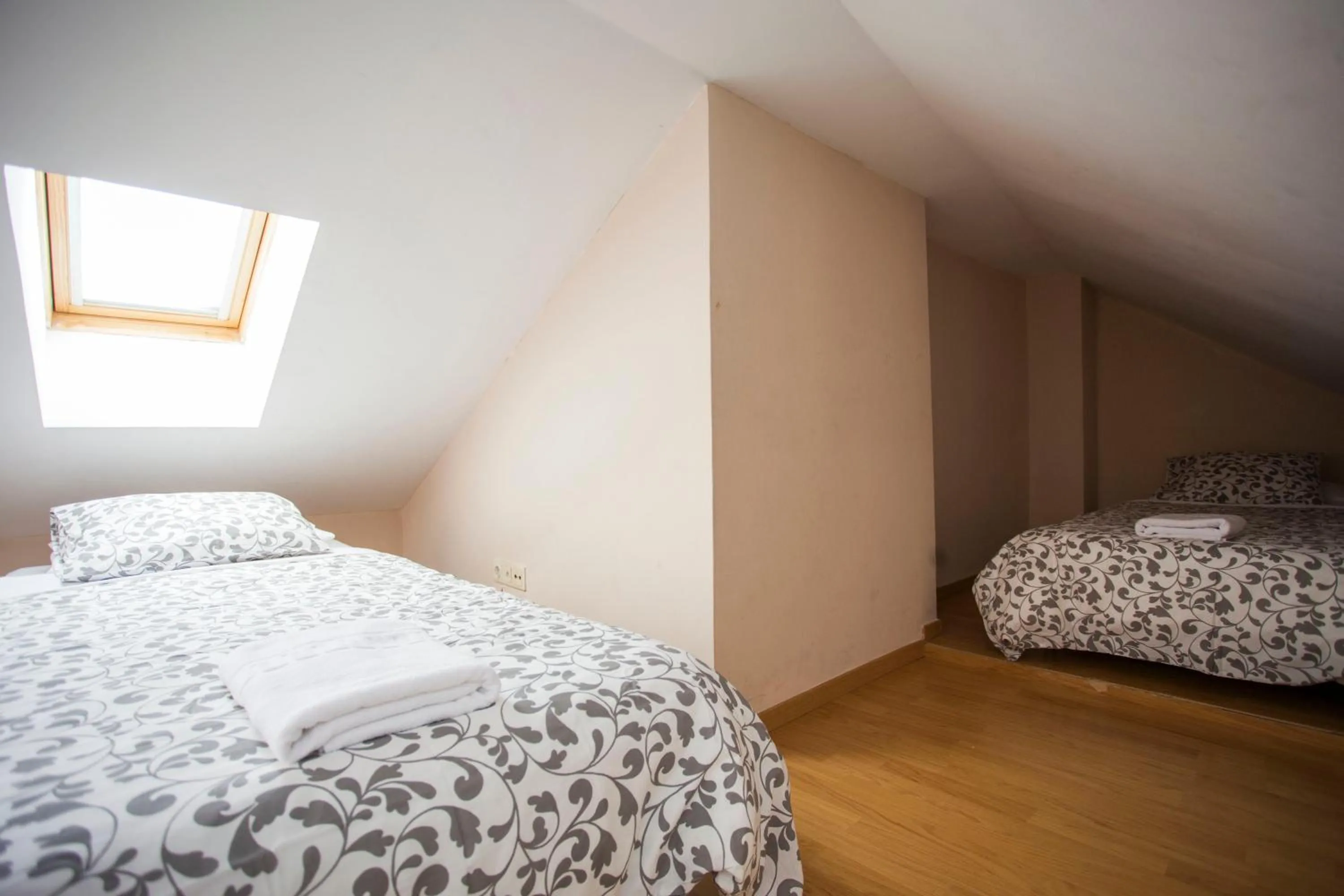 Bedroom, Bed in Fuencarral Apartments