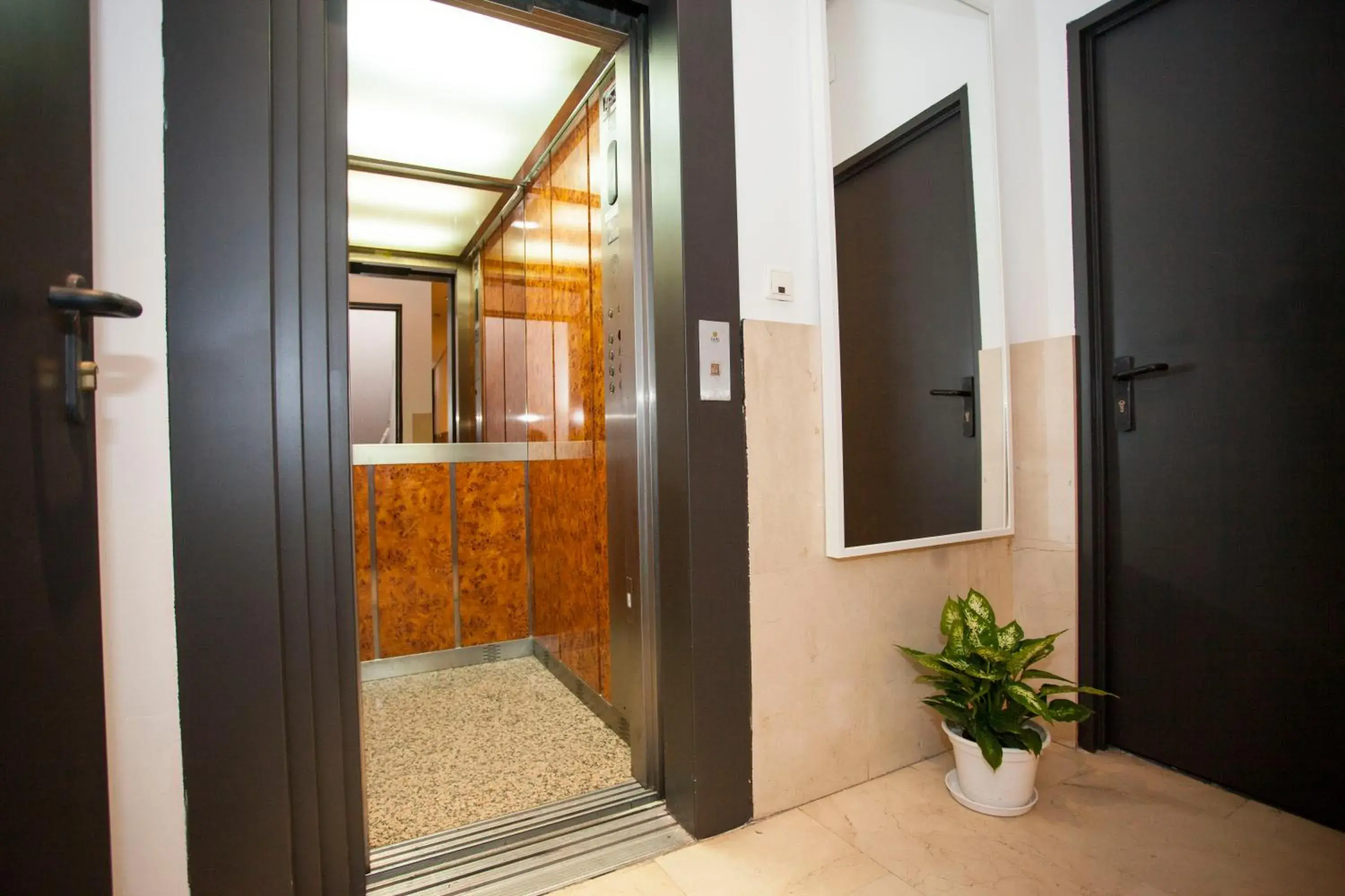 Facade/entrance in Fuencarral Apartments