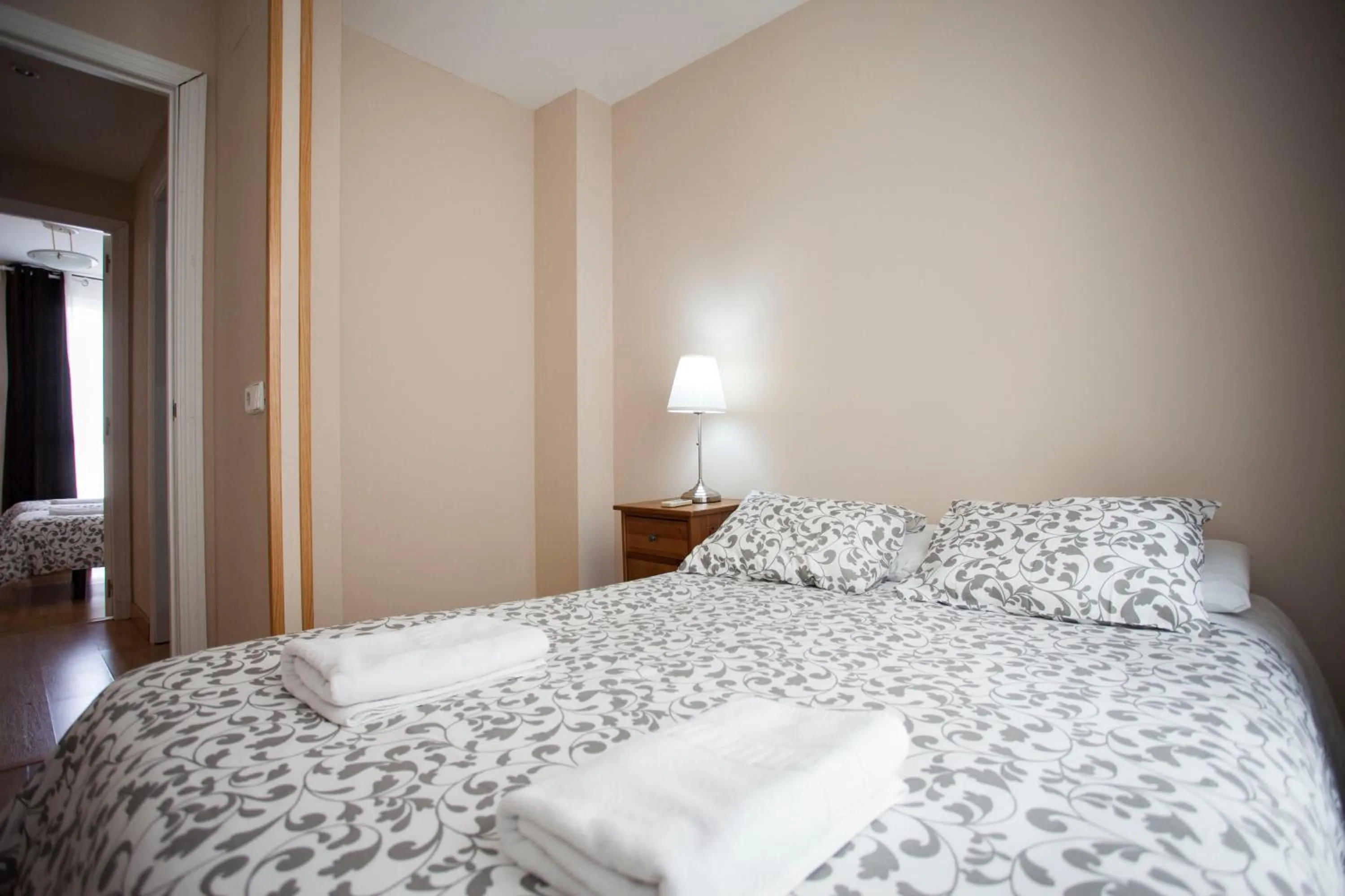 Bedroom, Bed in Fuencarral Apartments