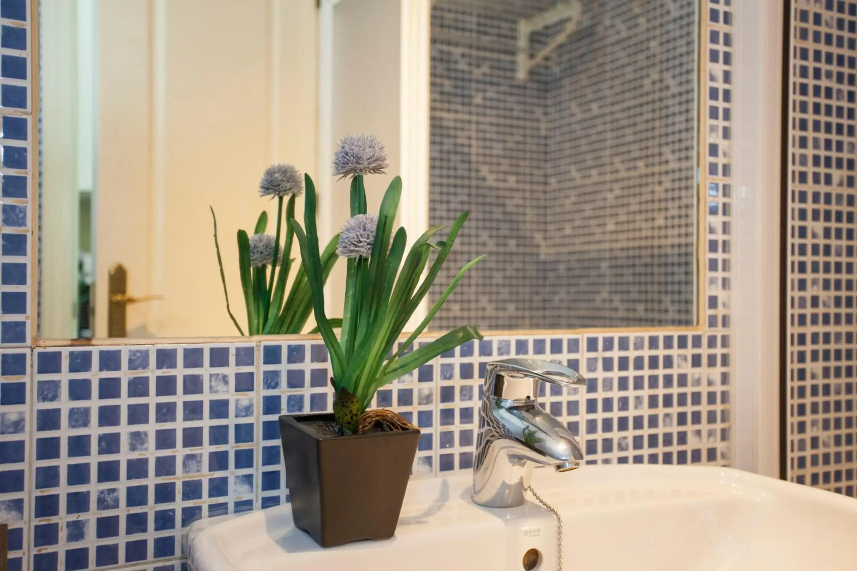Decorative detail, Bathroom in Fuencarral Apartments