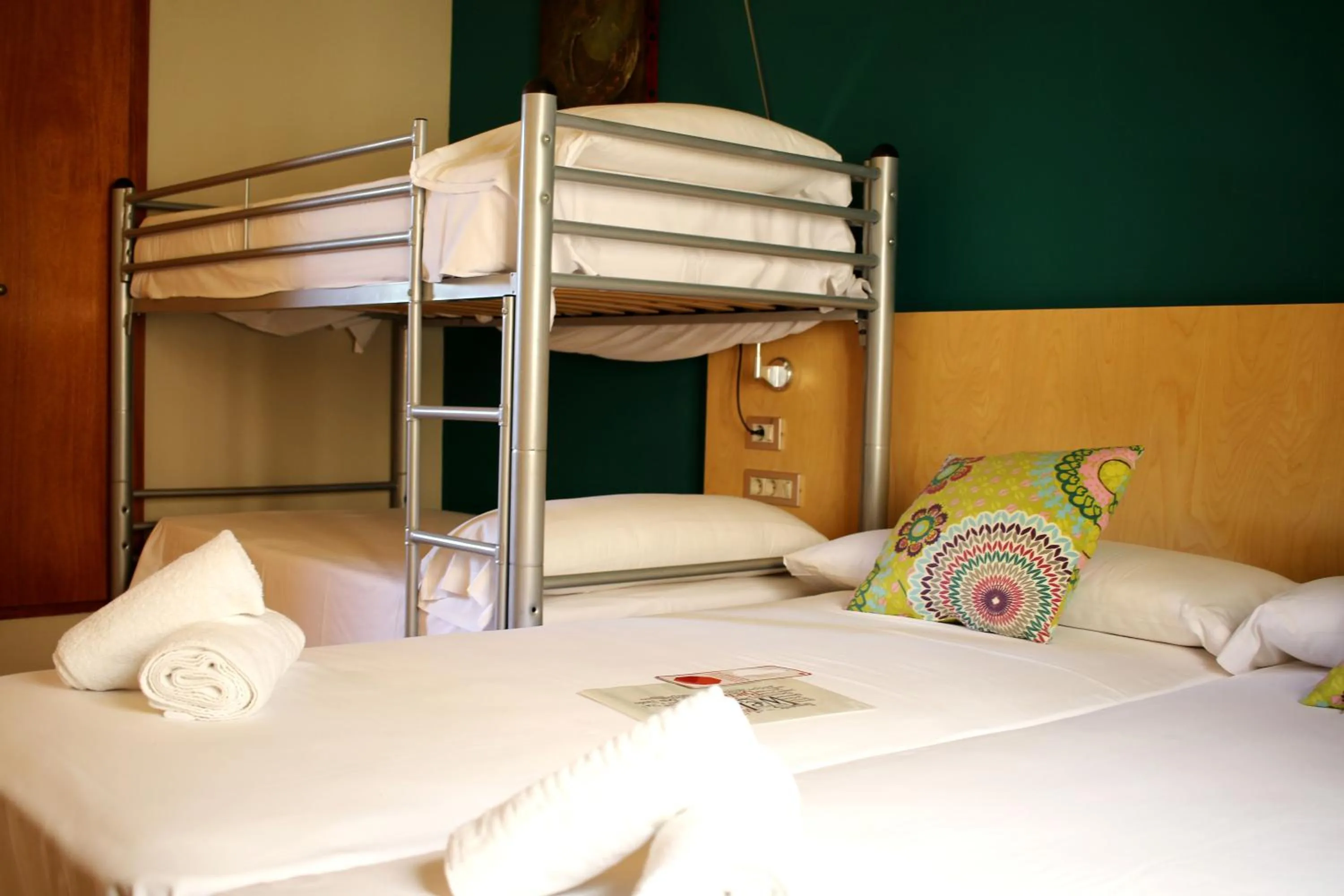 Bed in Hostal La Fosca