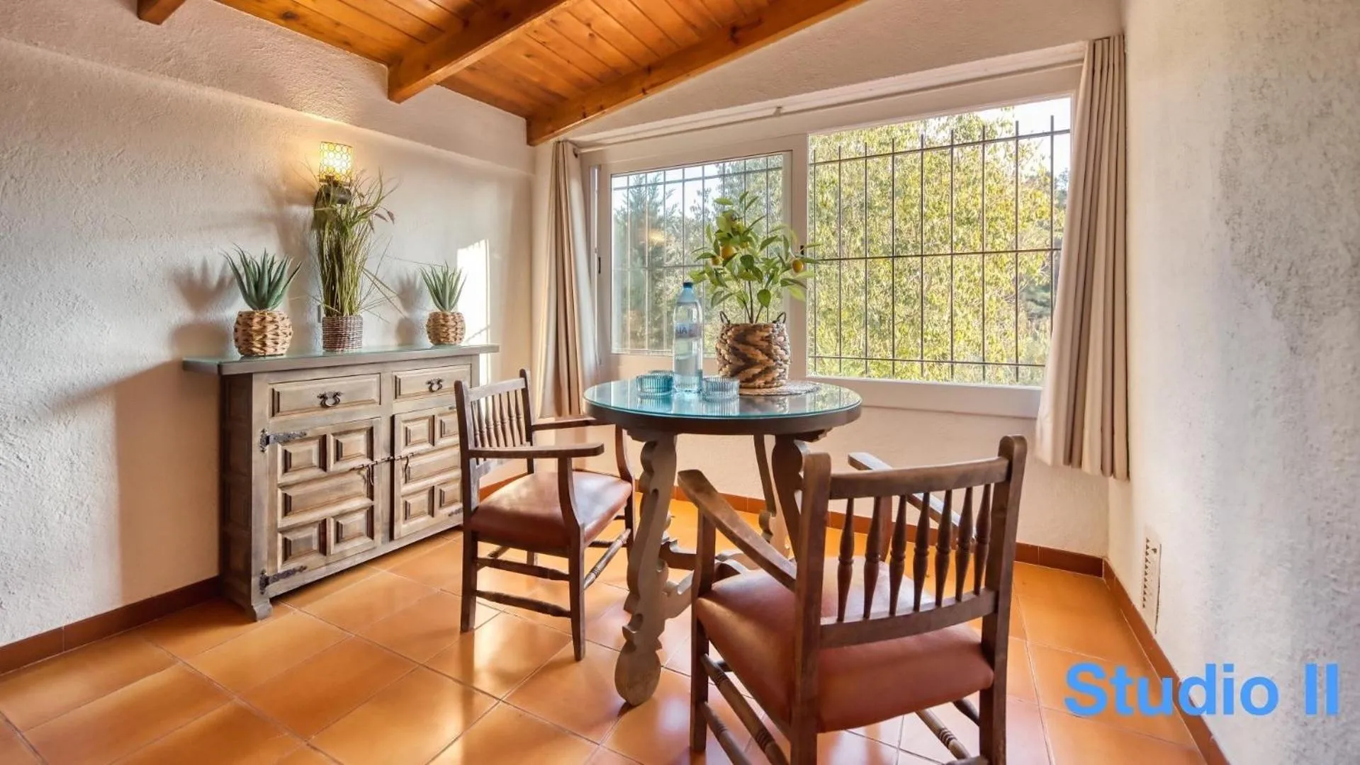 Property building in Costacabana - Villa Pilar