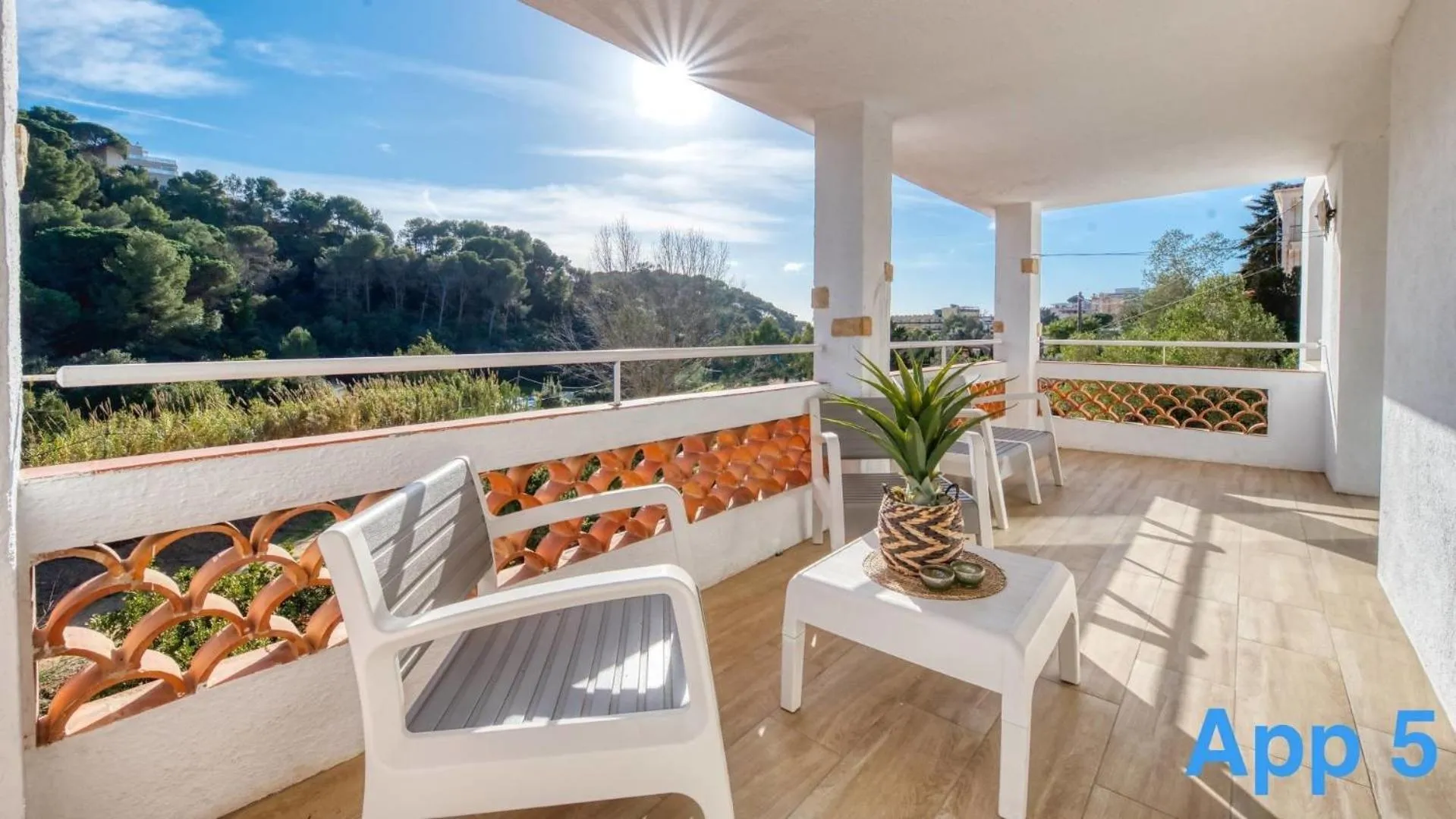 Property building in Costacabana - Villa Pilar