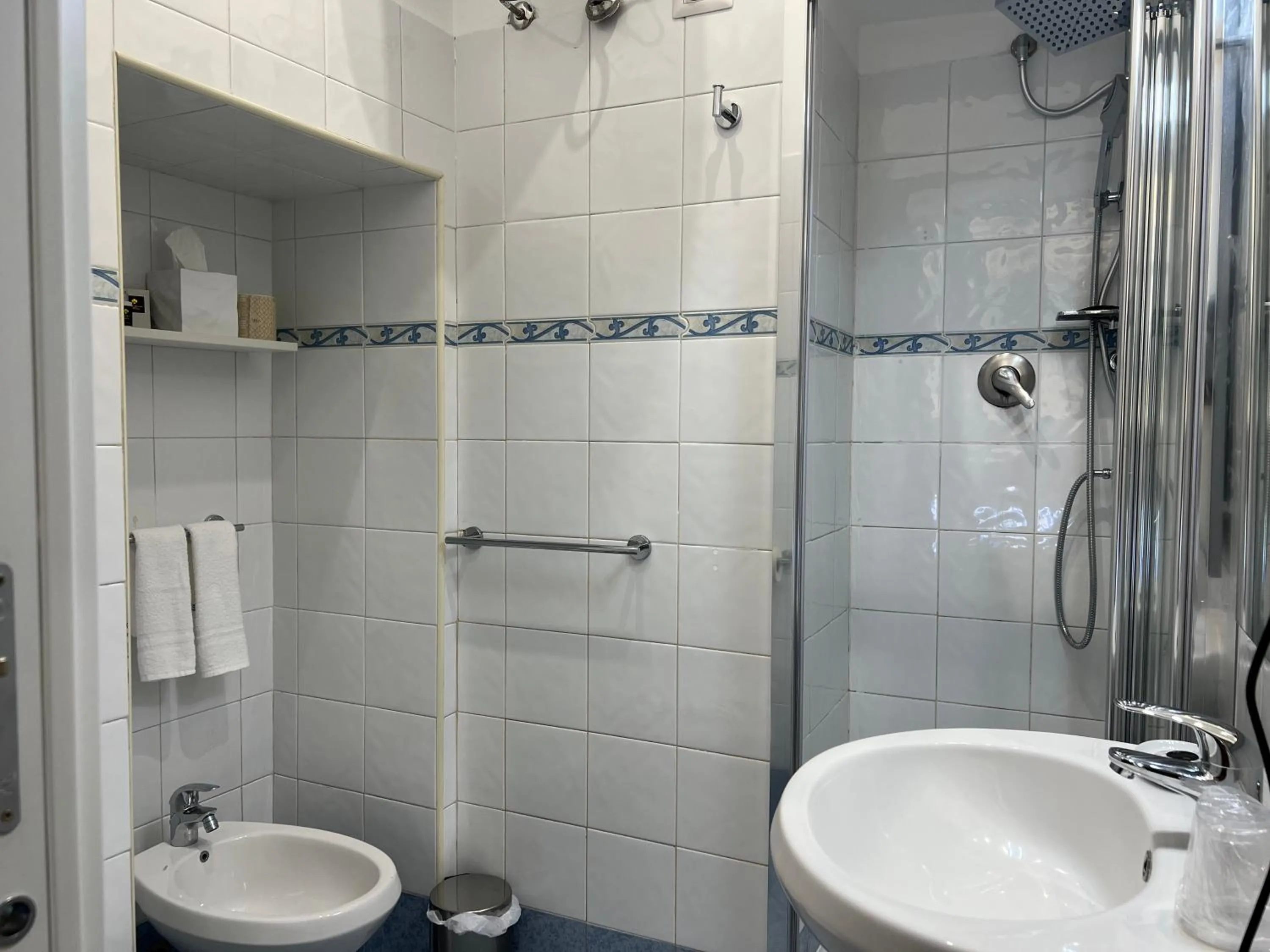 Shower in Relais Ranieri