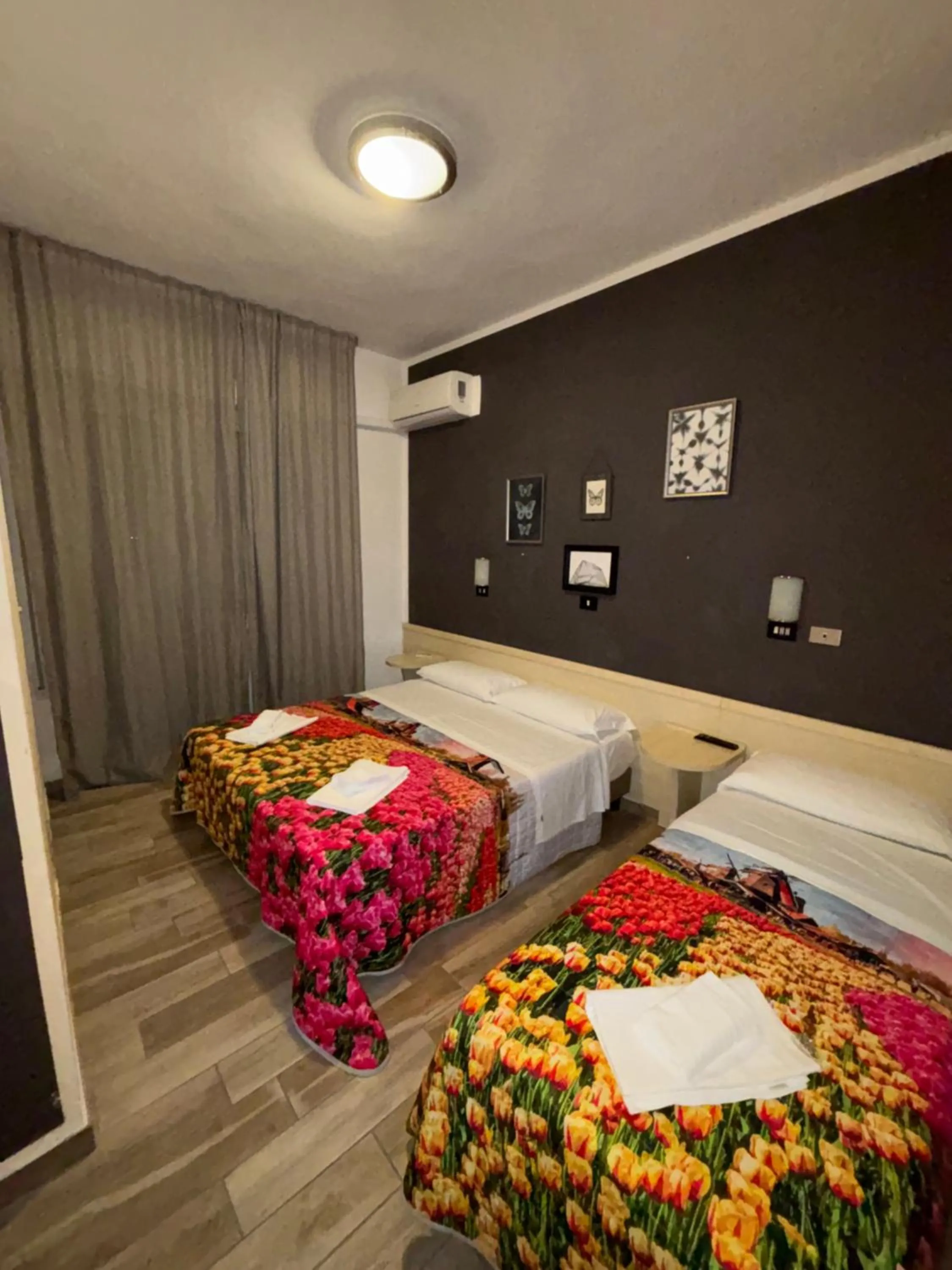 Bedroom, Bed in WuHostel