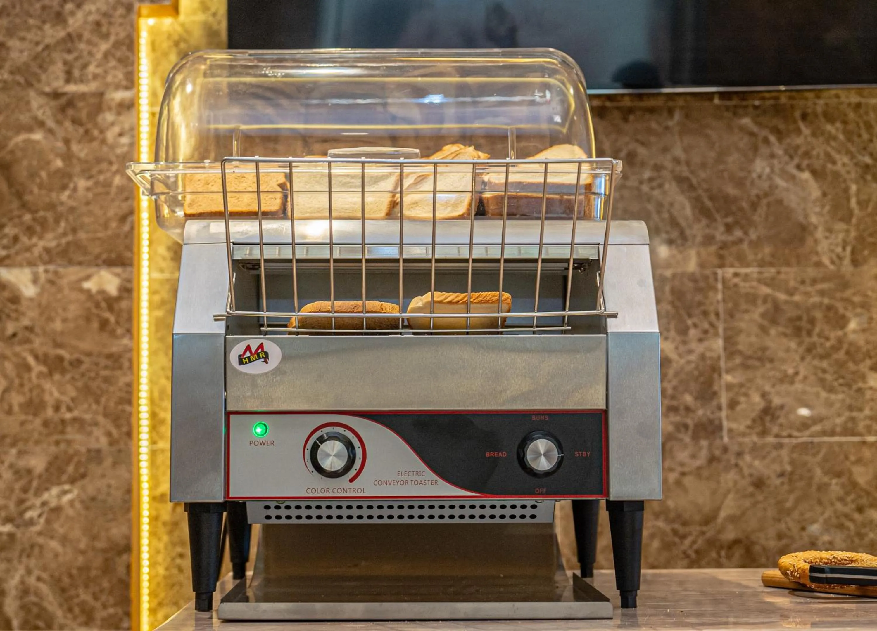 Restaurant/places to eat in Golden Dune Residential Unit - Almalaz