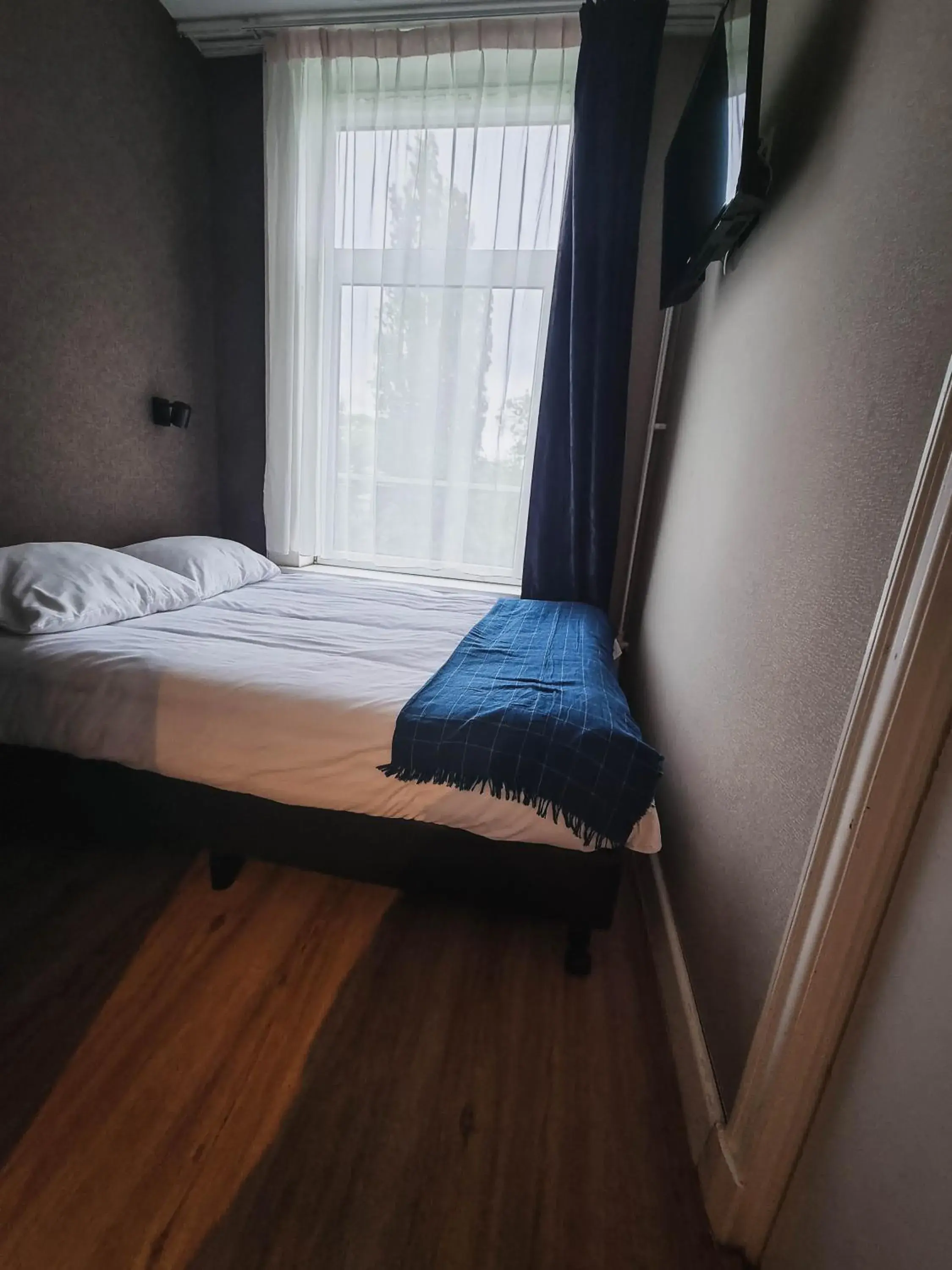 Photo of the whole room, Bed in Hotel Vondel Garden Photo of the whole room, Bed in Hotel Vondel Garden