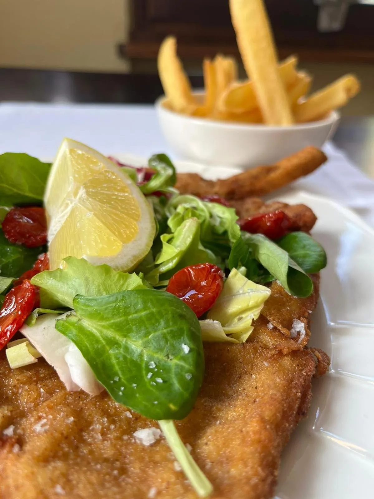 Restaurant/places to eat in Il Grifo