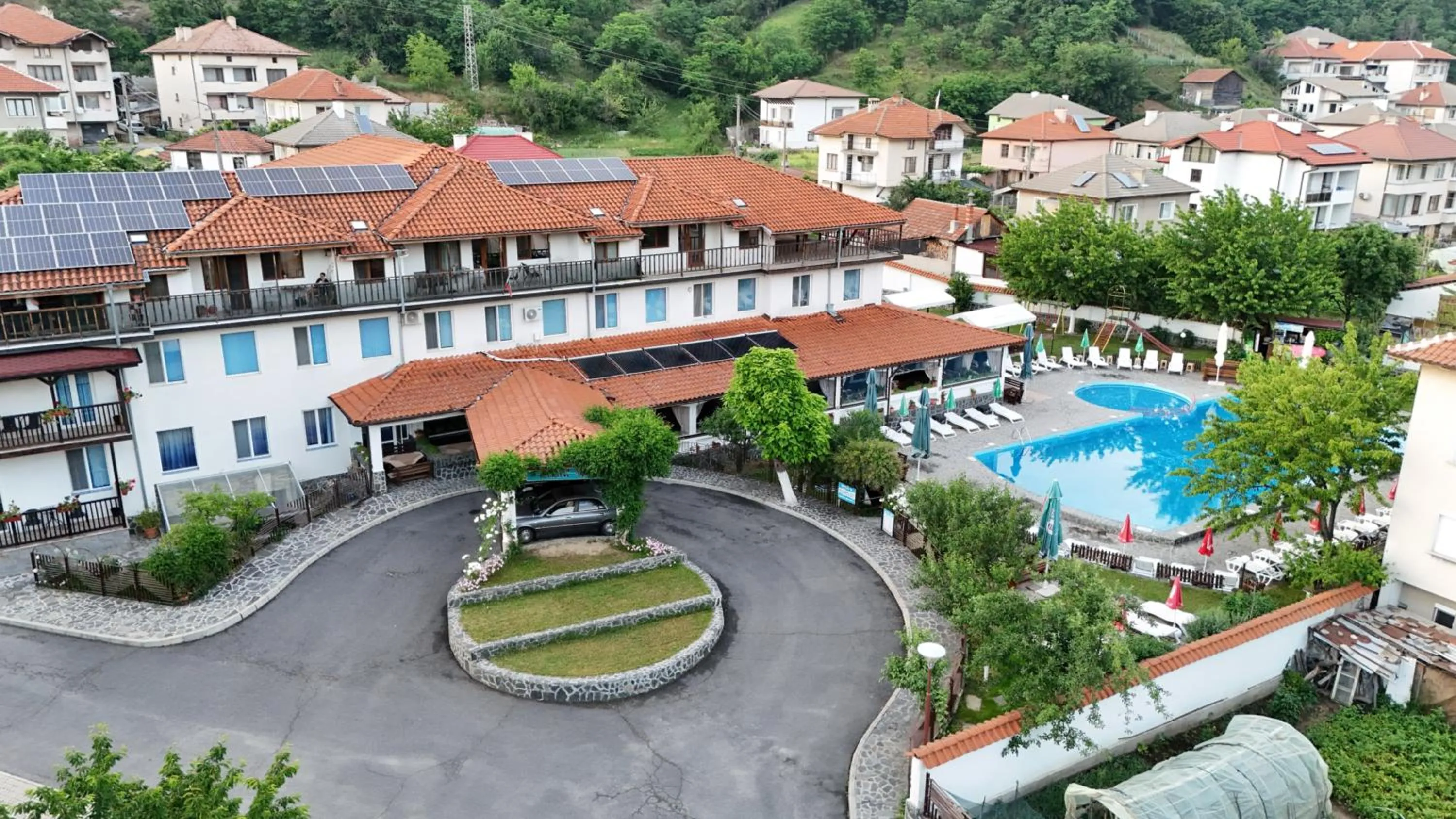 Edi Hotel