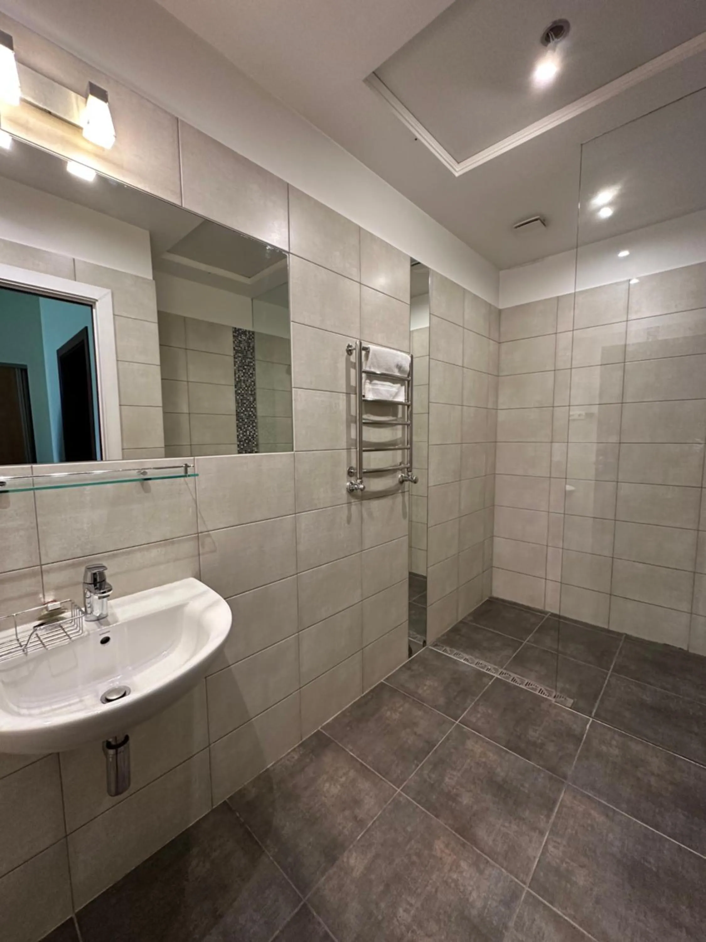 Shower in Riga Unimars Hotel