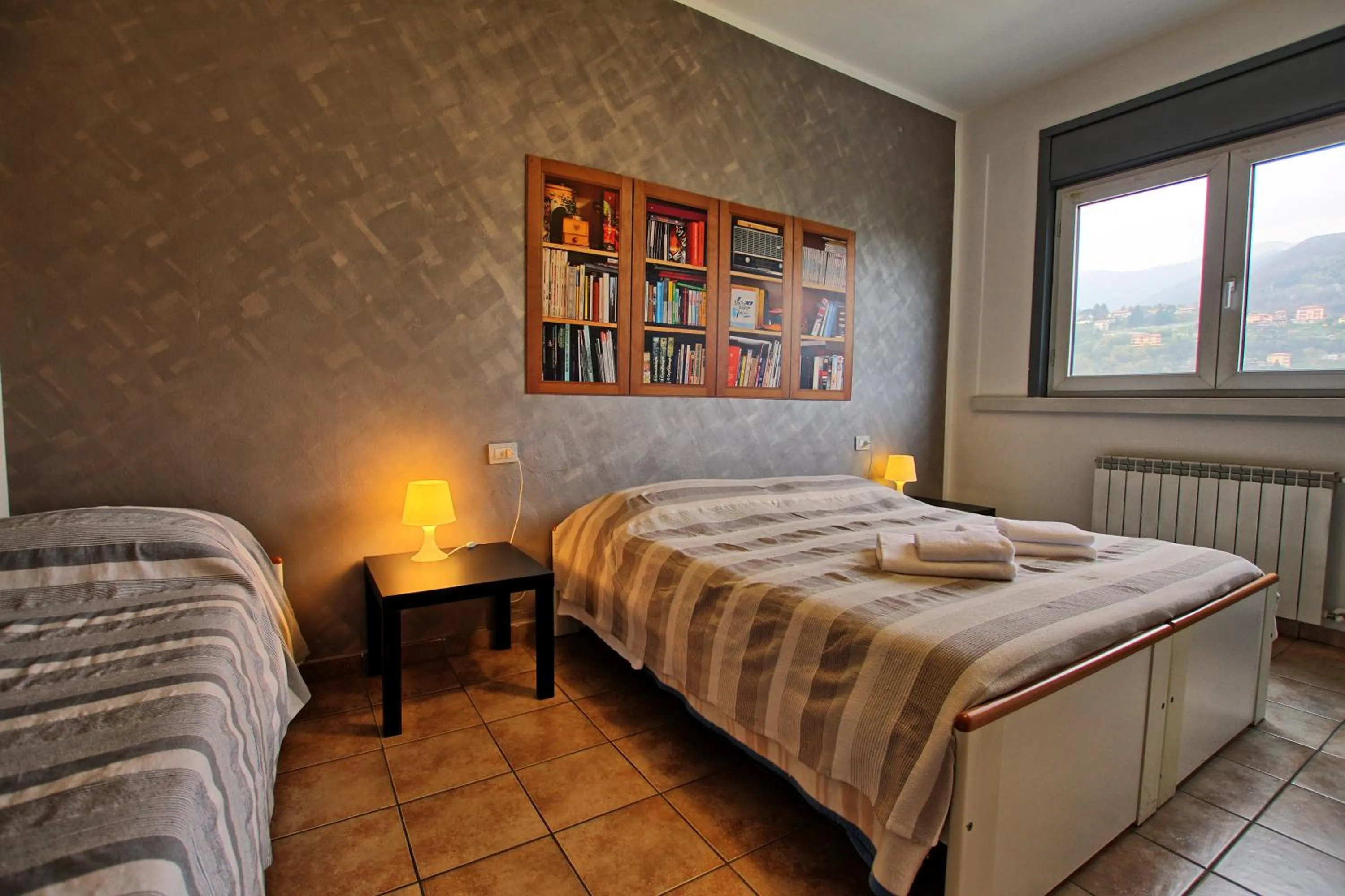 Bed in Appartamenti La Chiocciola Como - Lipomo