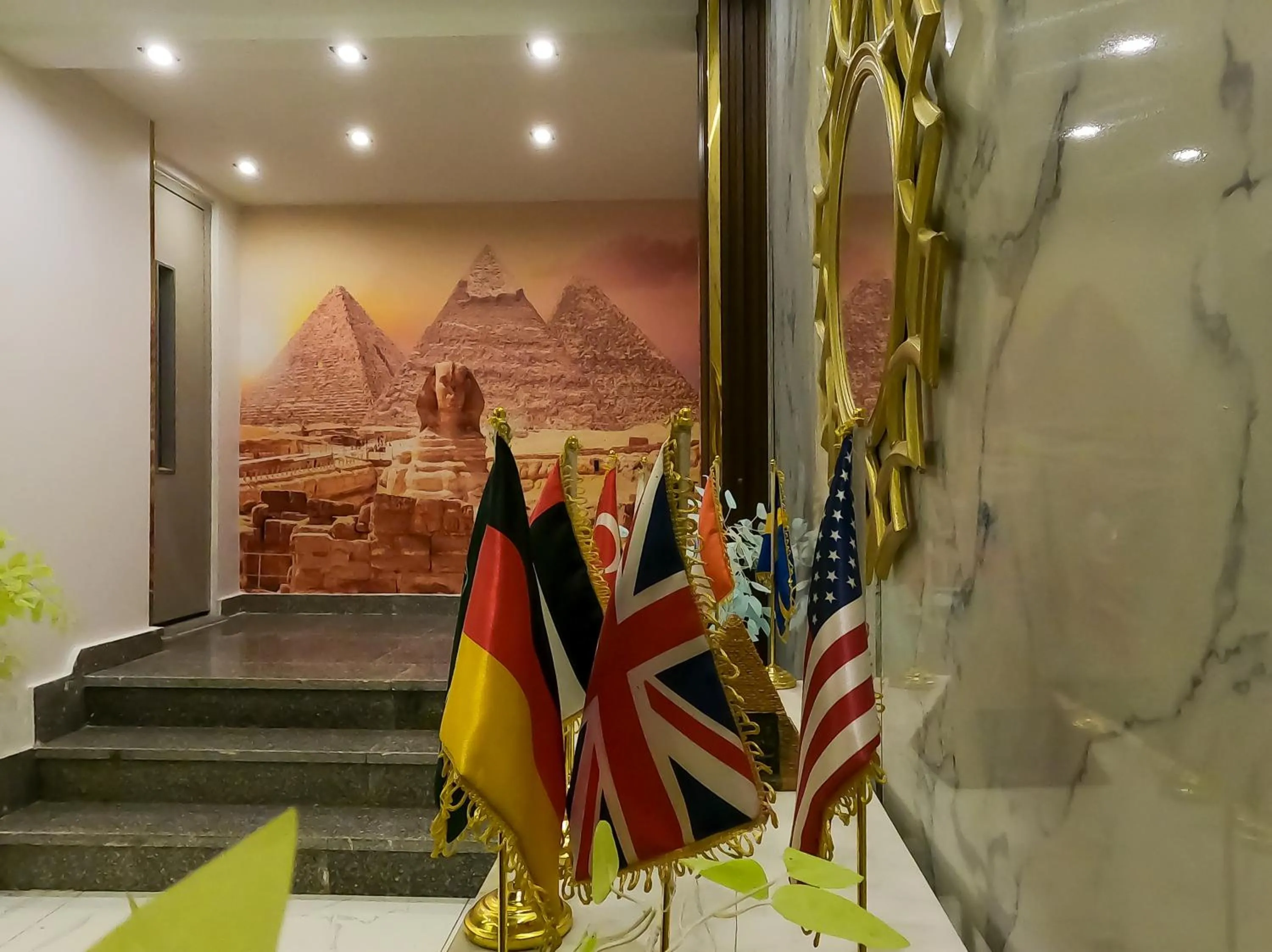 elevator in Happy View Inn