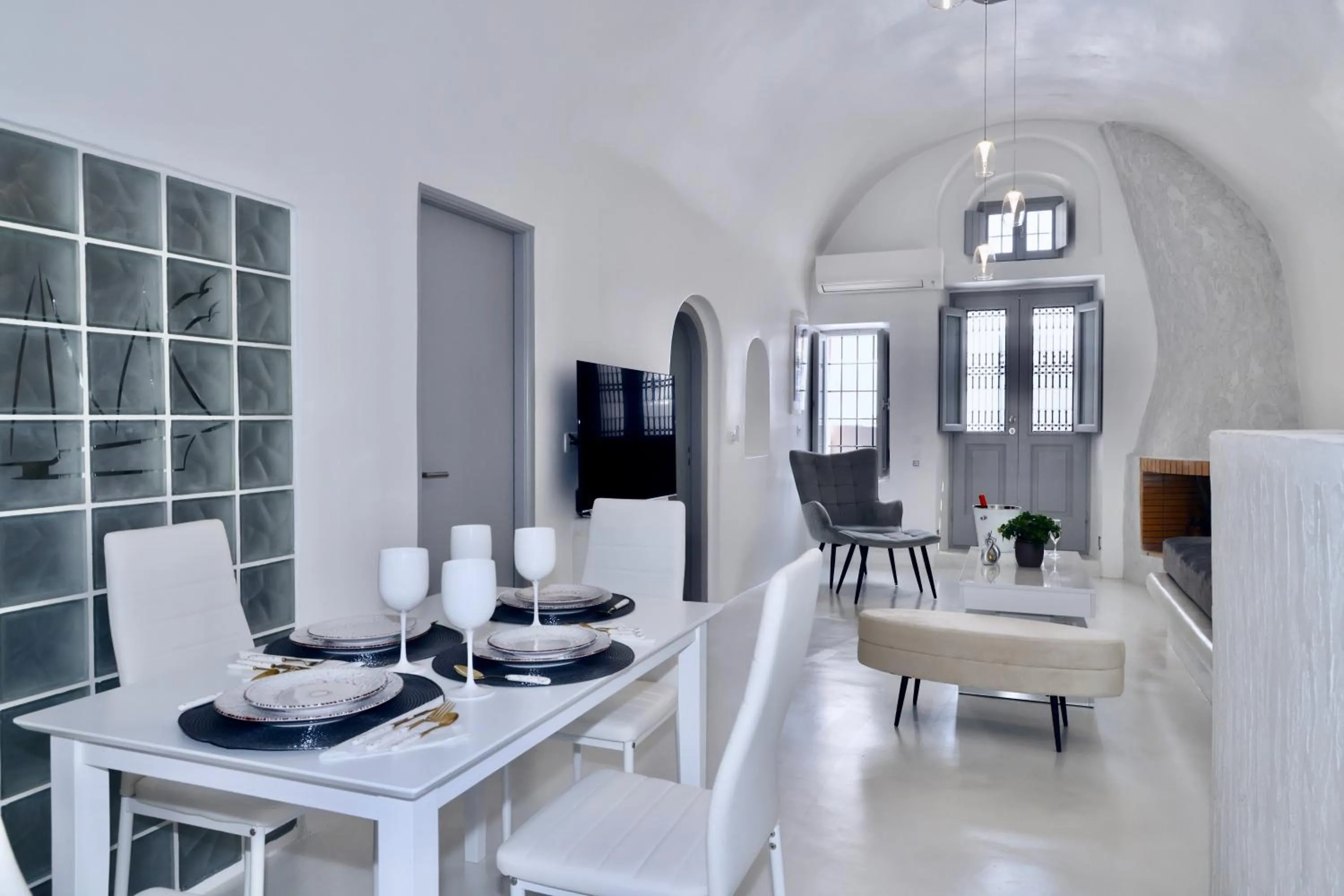 Aidos Villa Santorini