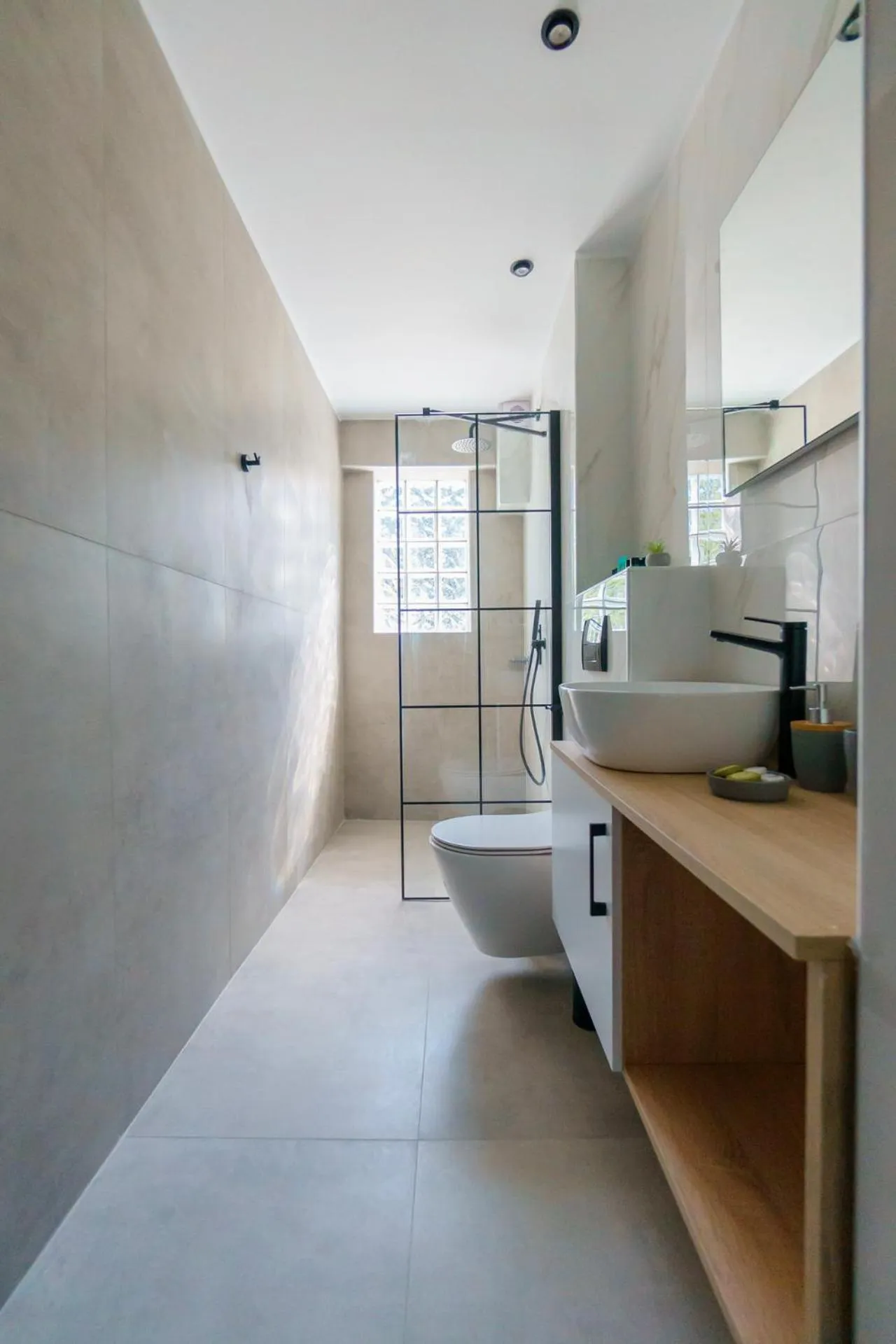 Shower in Lighthouse Apartments