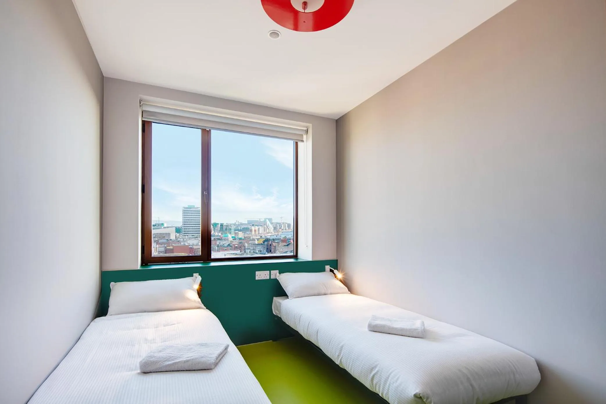 Bedroom, Bed in Clink i Lár