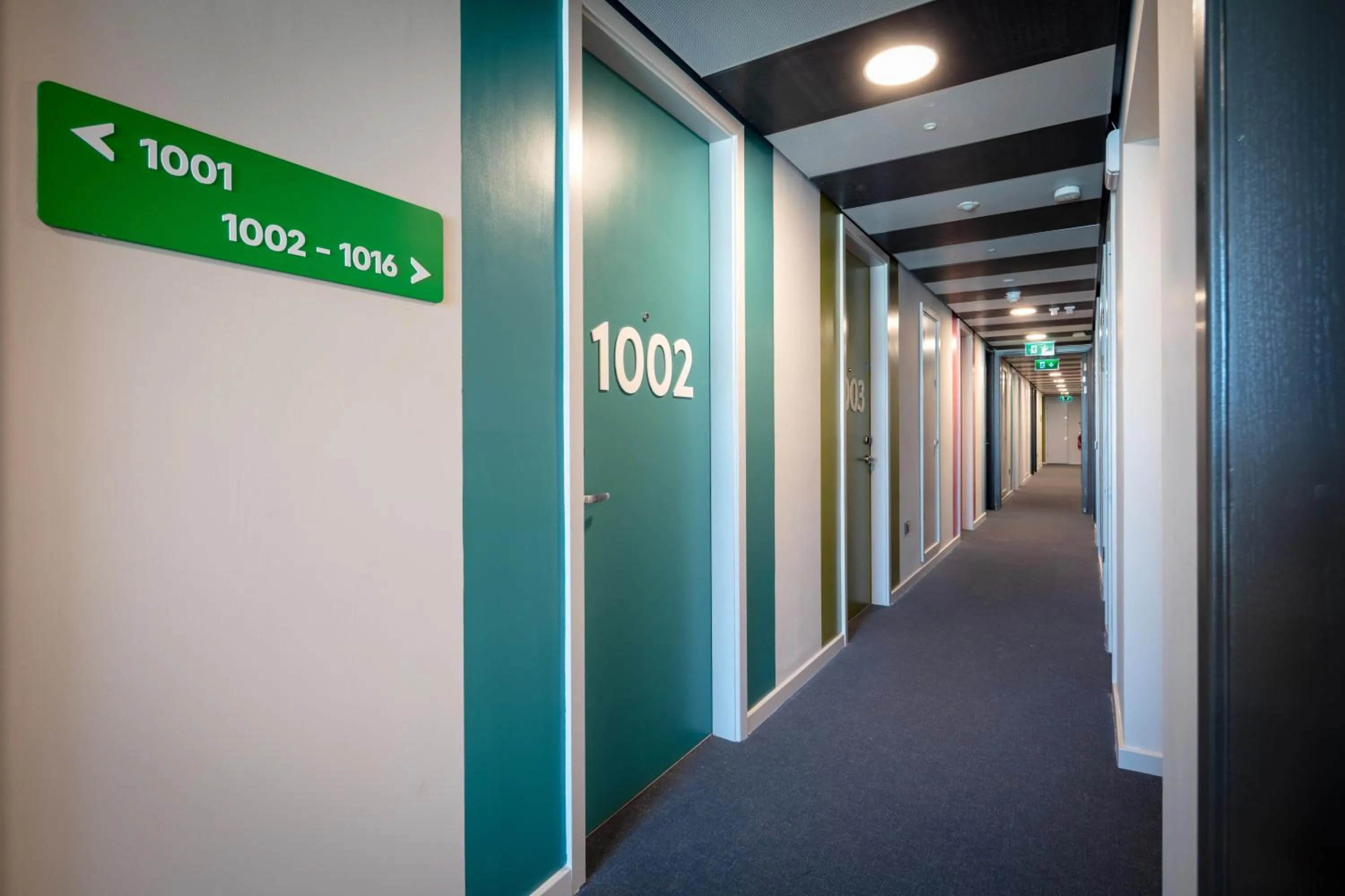 Food in Clink i Lár