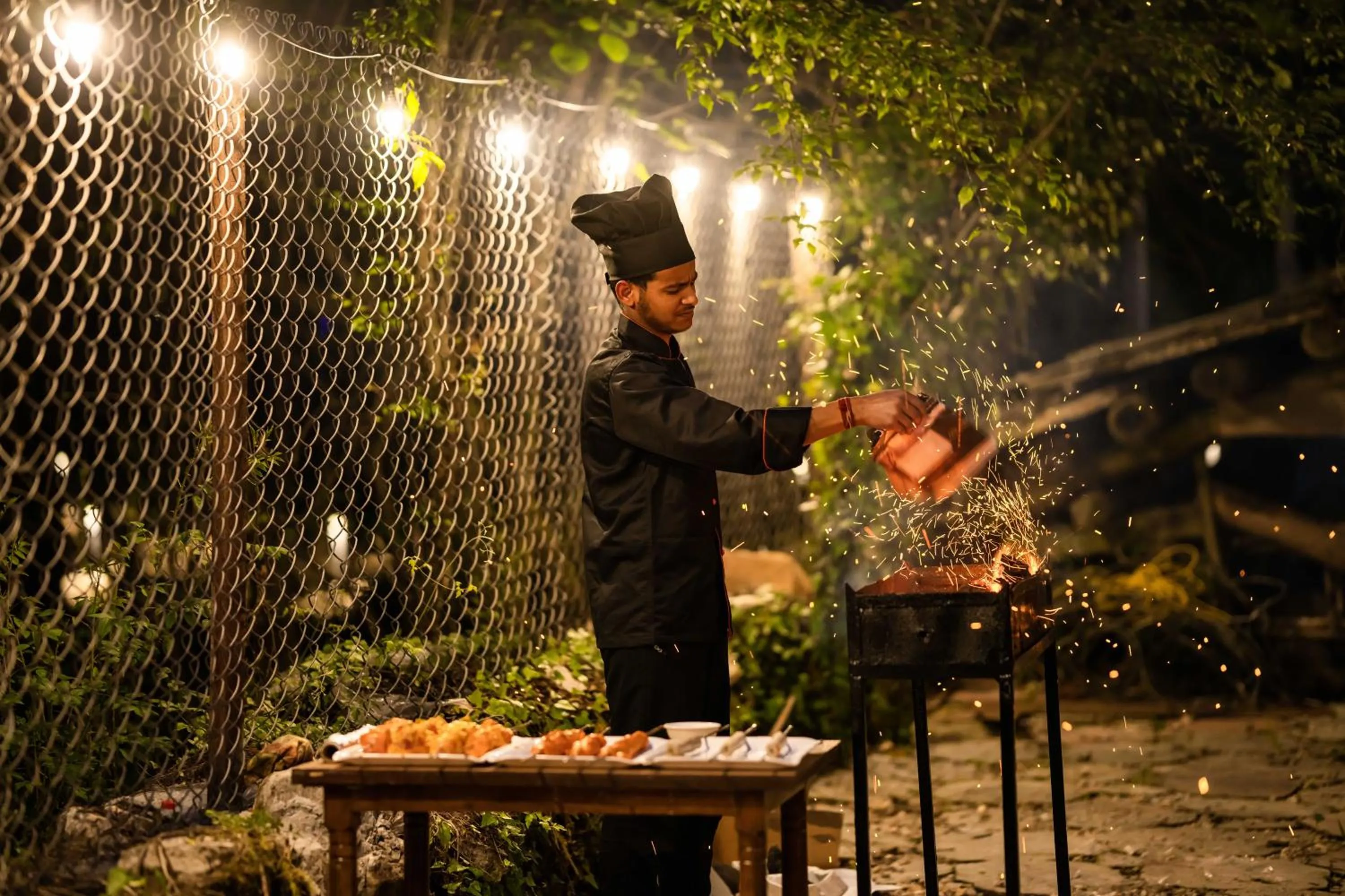 People in Zostel Kasol (Katagla)