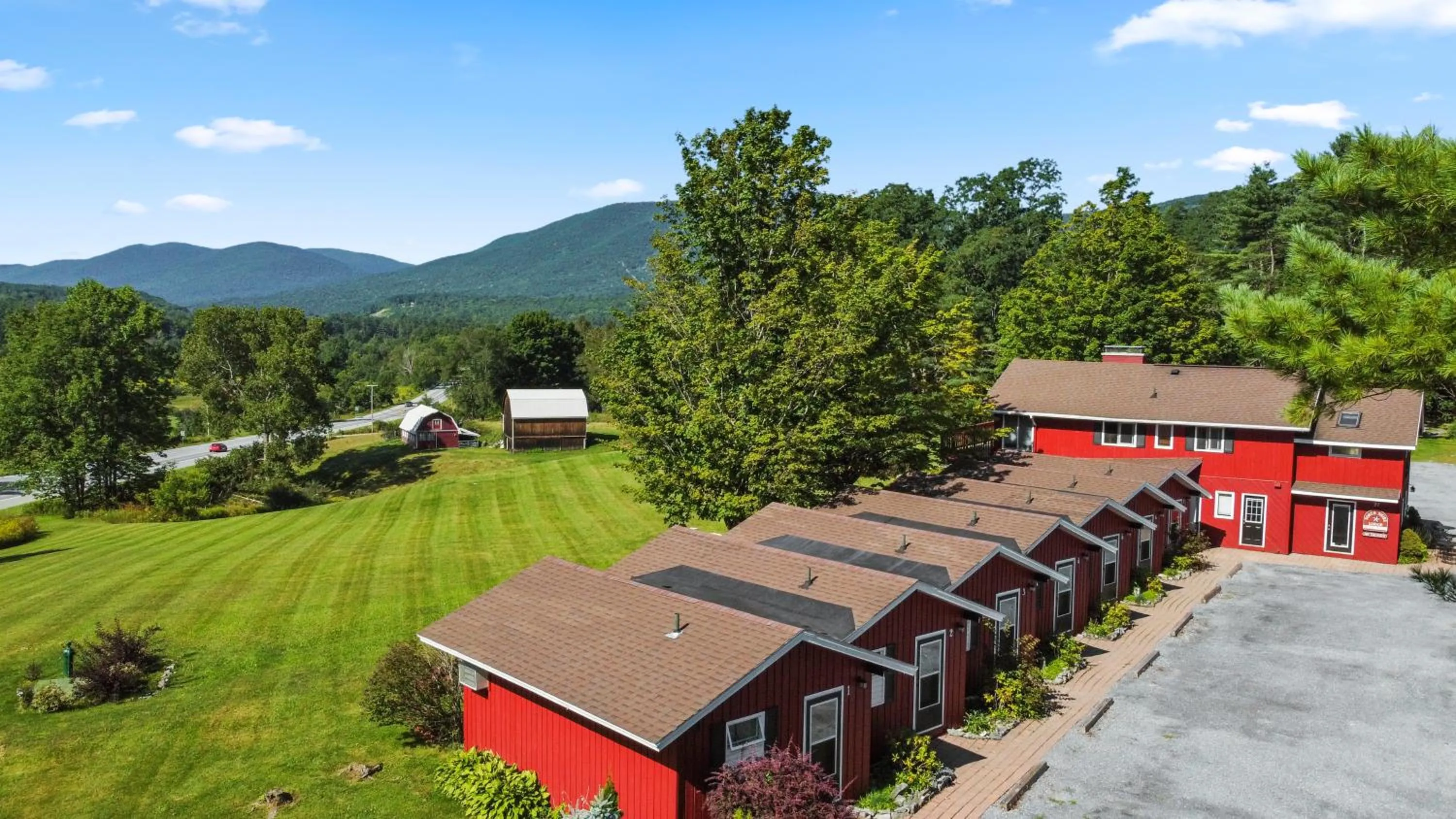 Mountain view in North Shire Lodge