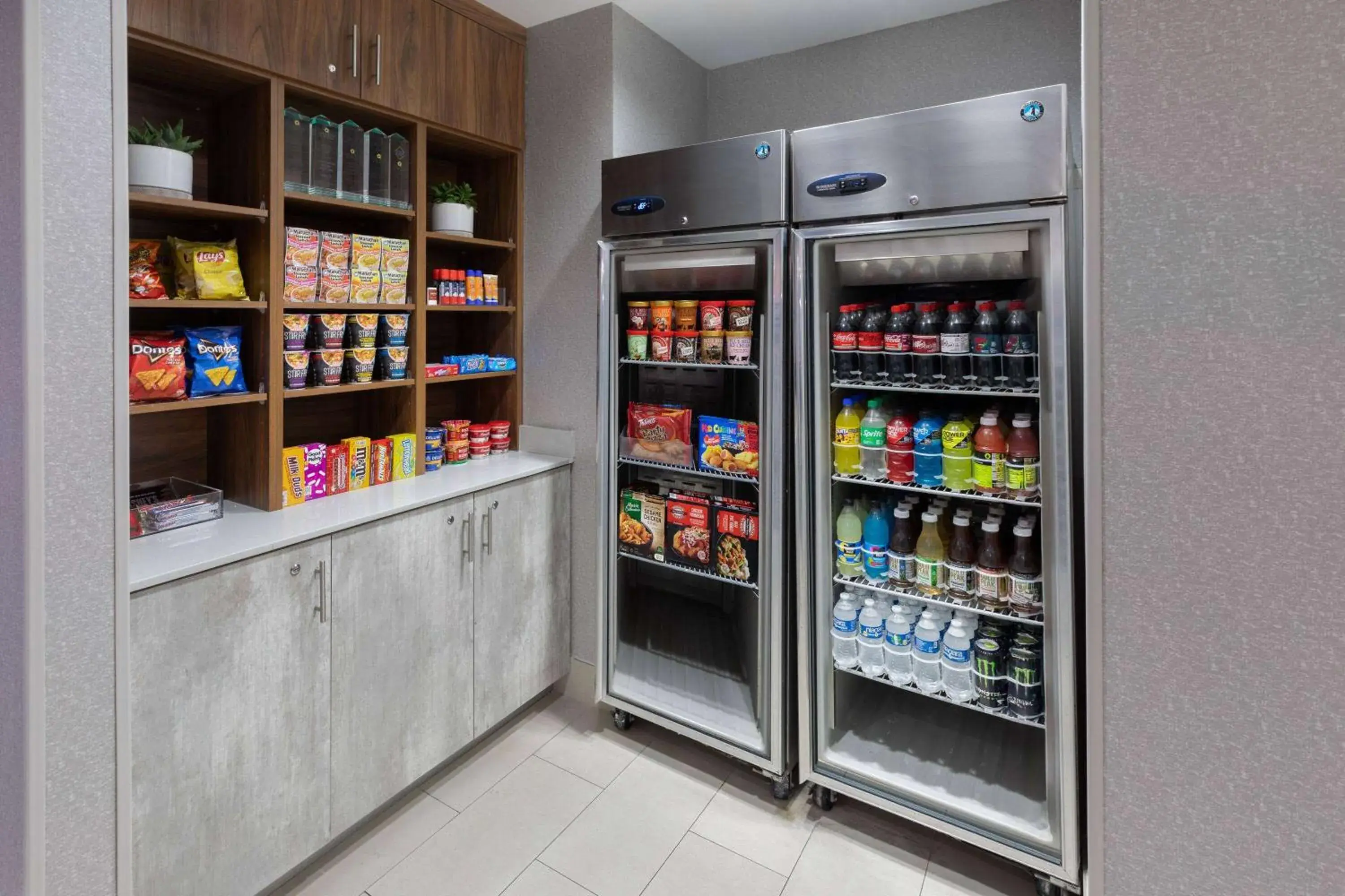 Food and drinks in La Quinta by Wyndham Rockport - Fulton Food and drinks in La Quinta by Wyndham Rockport - Fulton