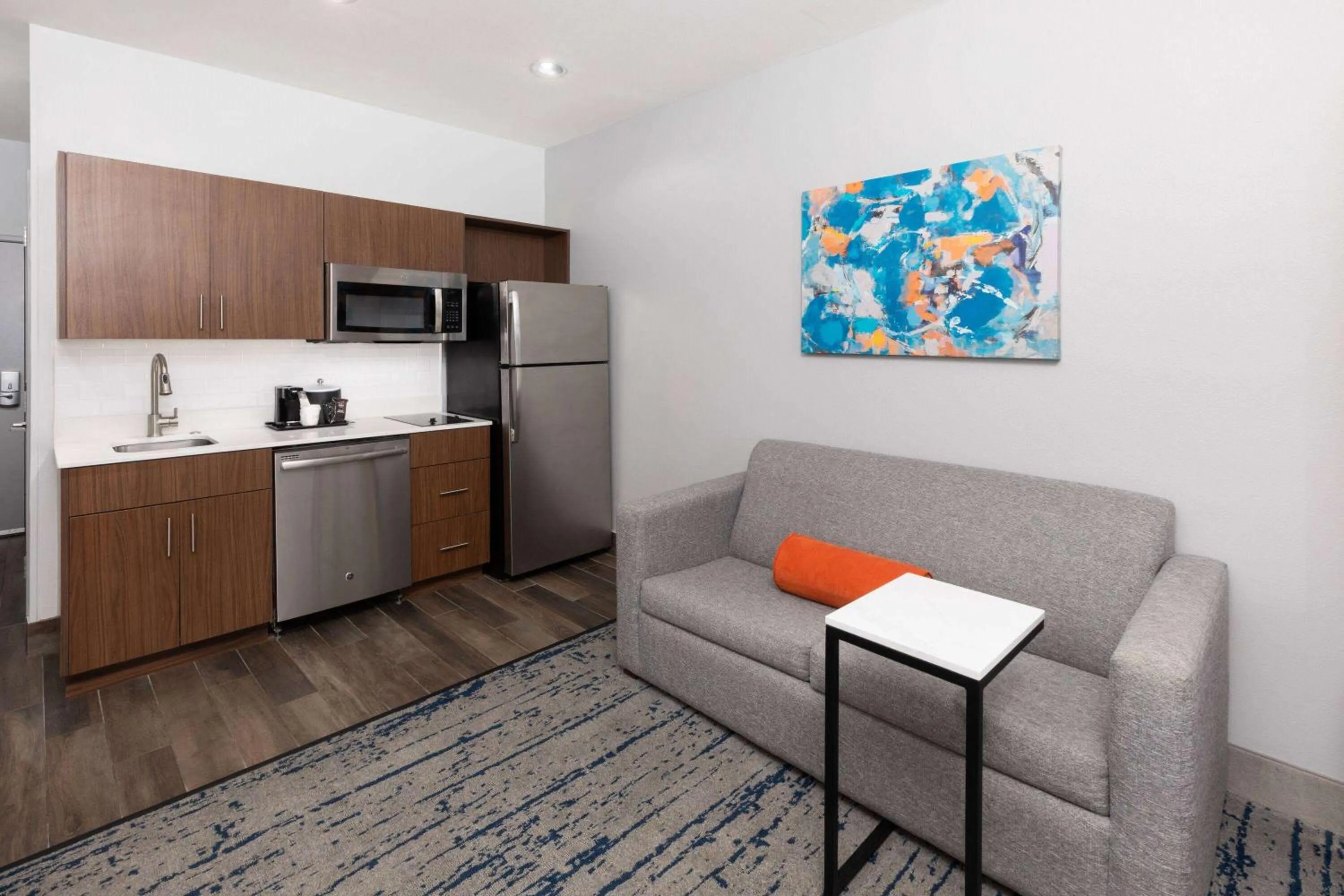 Photo of the whole room in La Quinta by Wyndham Rockport - Fulton